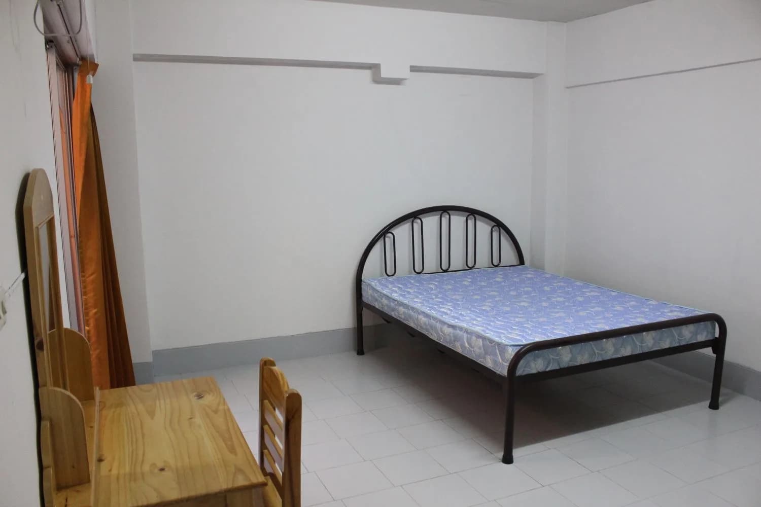 Euang Luang Court, Mae Hia: Big C Place Hang Dong 인근 수도 요금 무료 선풍기·에어컨 월세 기숙사 객실 사진 6