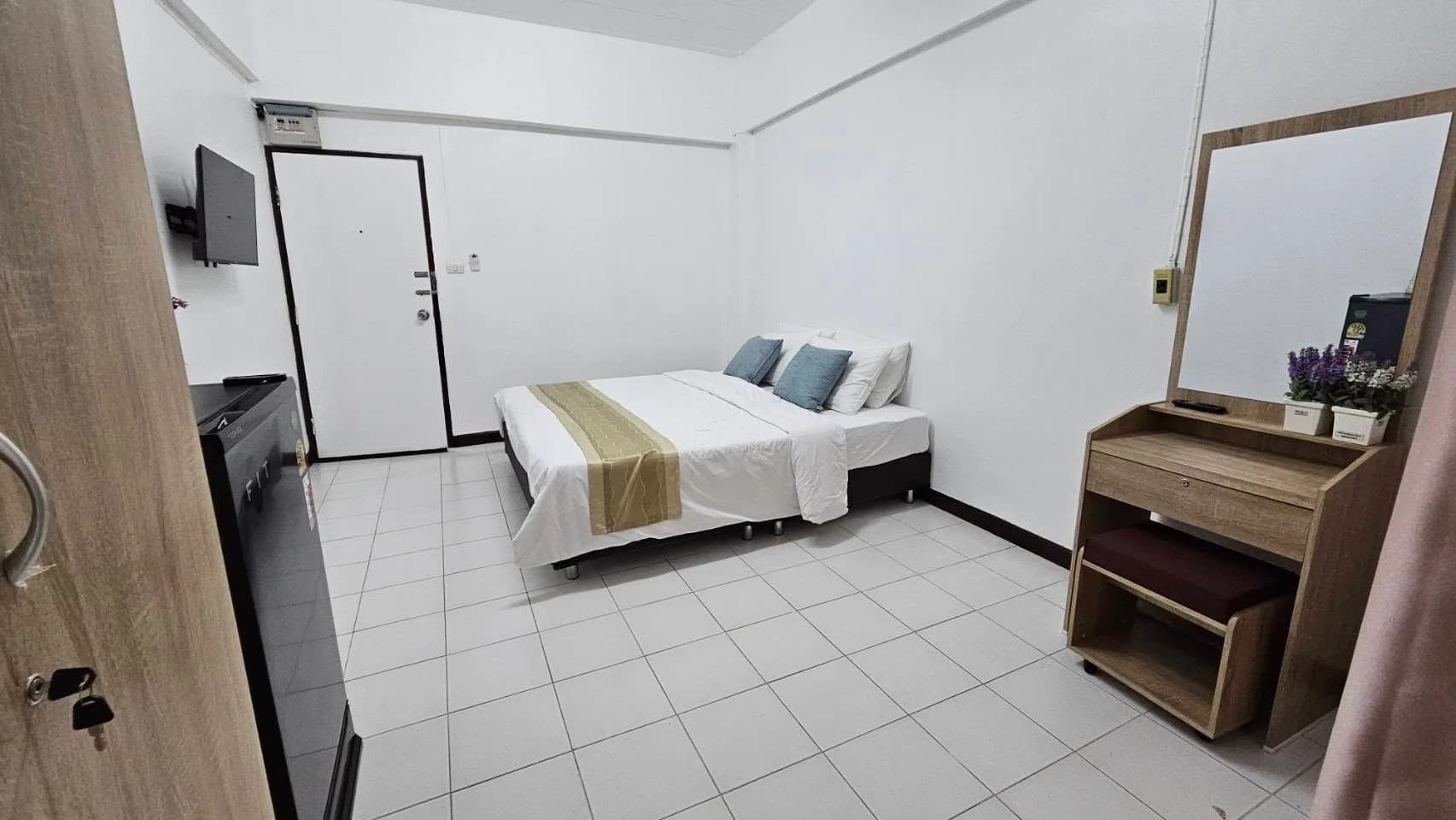 Eurazia Mansion, Soi Lat Phrao 48 : chambres à louer au mois, avec mobilier neuf et sans charges communes photo 4