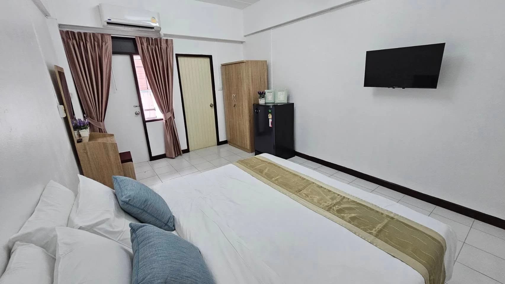 Eurazia Mansion, Soi Lat Phrao 48 : chambres à louer au mois, avec mobilier neuf et sans charges communes photo 5