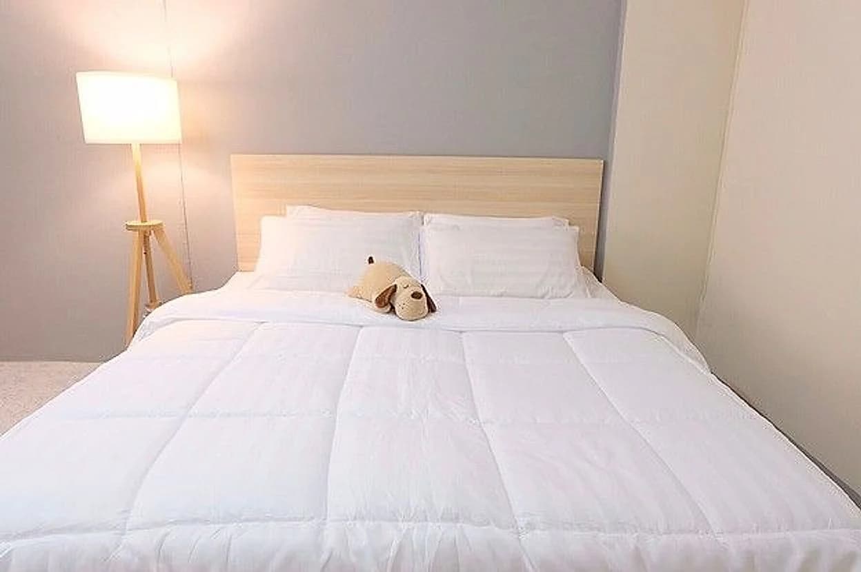 Grand Living Place, Soi Charoensak, Sutthisan: klimatisierte Zimmer mit 24–30 m² zur Monatsmiete, etwa 500 m von MRT Sutthisan entfernt Foto 2