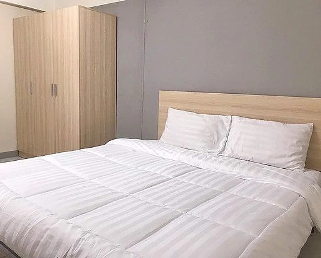 Grand Living Place, Soi Charoensak, Sutthisan: klimatisierte Zimmer mit 24–30 m² zur Monatsmiete, etwa 500 m von MRT Sutthisan entfernt Foto 5