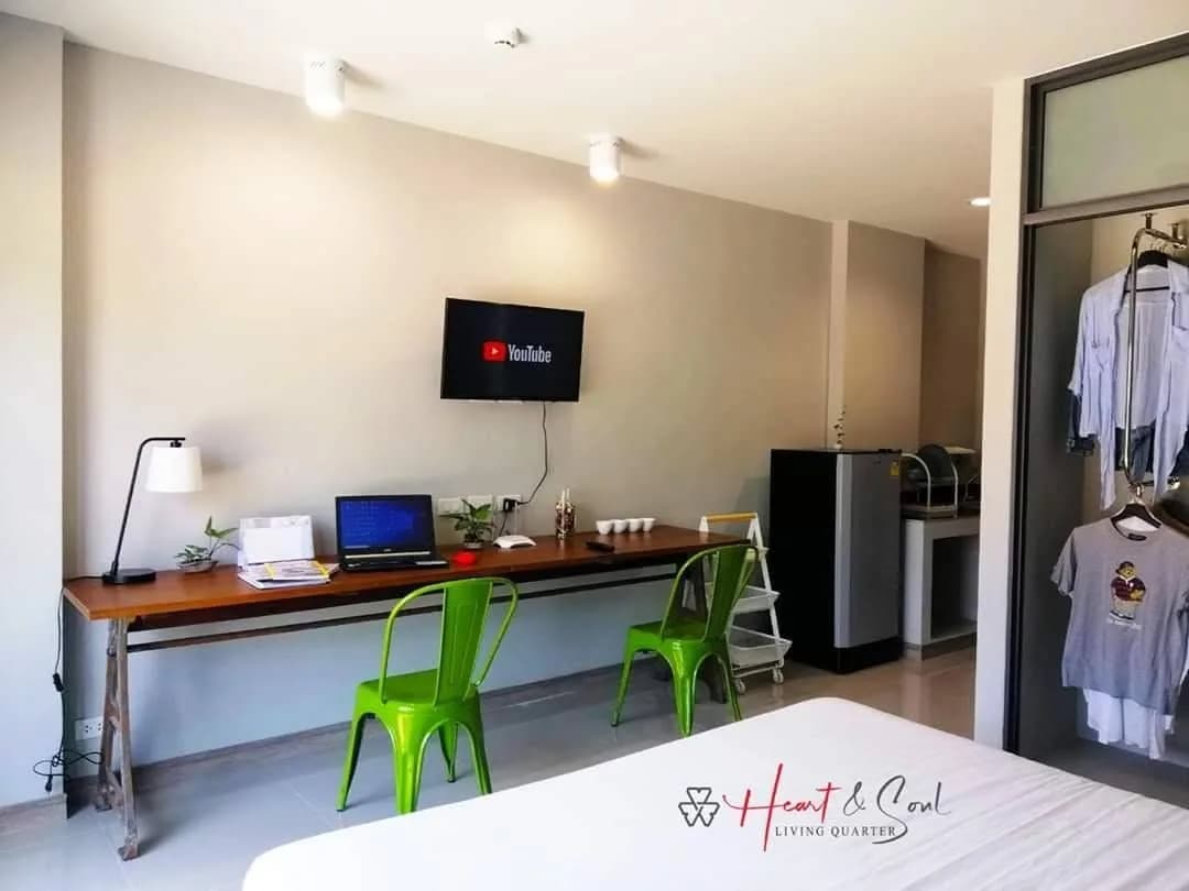 Heart & Soul Living Quarter, Ча-Ам: помесячные комнаты 32 кв. м в доме со спортзалом рядом с Университетом Силпакорн в Пхетчабури фото 4