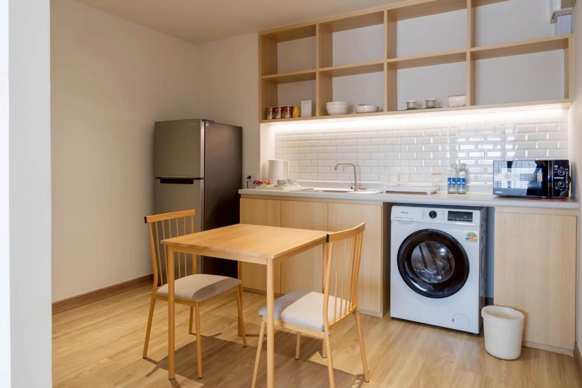I-ZEN Residence, Soi Nak Niwat 7: Neue Studios und 1-Schlafzimmer-Wohnungen zur Monatsmiete, nahe Central EastVille Foto 6