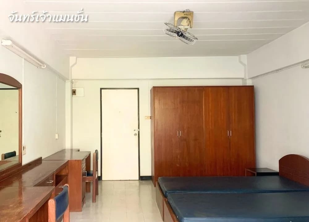 Janjao Mansion في Bang Saen: غرف مكيّفة وغرف بمروحة شهرية مع موقف مجاني قرب جامعة Burapha صورة 7
