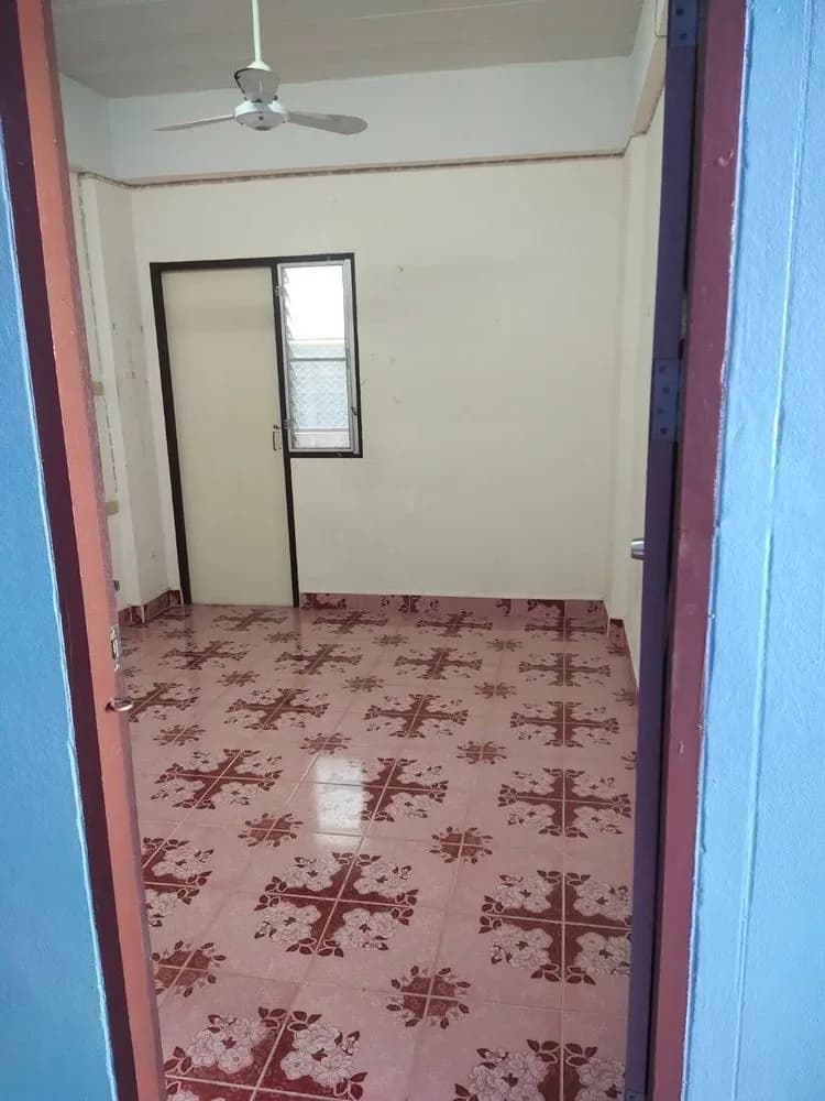 JJ Apartment, Soi Fo 9: Monthly Fan and Air-Con Rooms with Free Repairs near Kheha Bang Phli Fresh Market photo 6