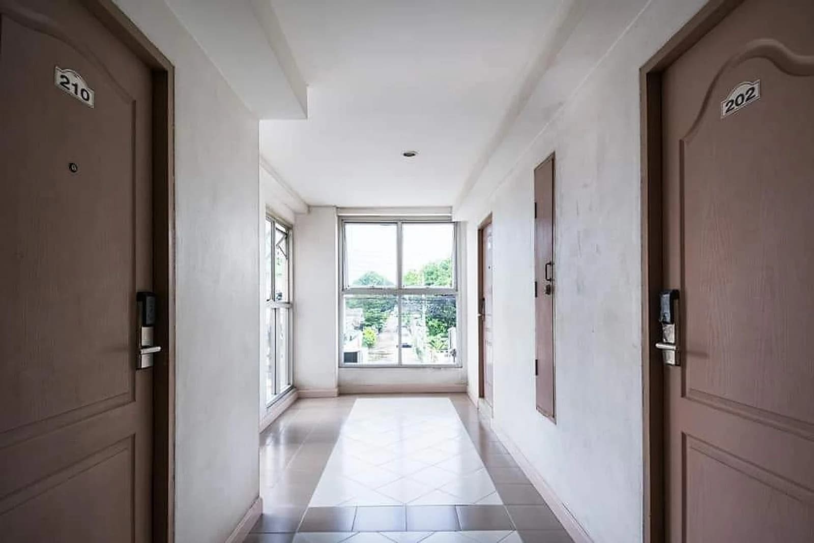 JP Home Place ซอยนาคนิวาส 21 ลาดพร้าว 71 ห้องพักรายเดือน Wi-Fi ฟรี มีร้านซักอบ 24 ชม. รูปที่ 6