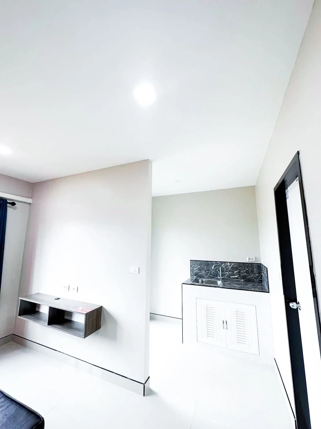JP Residence, Nikhom Phatthana: fully furnished na buwanang studio na 25 sq.m., malapit sa KMUTNB Rayong Campus larawan 5