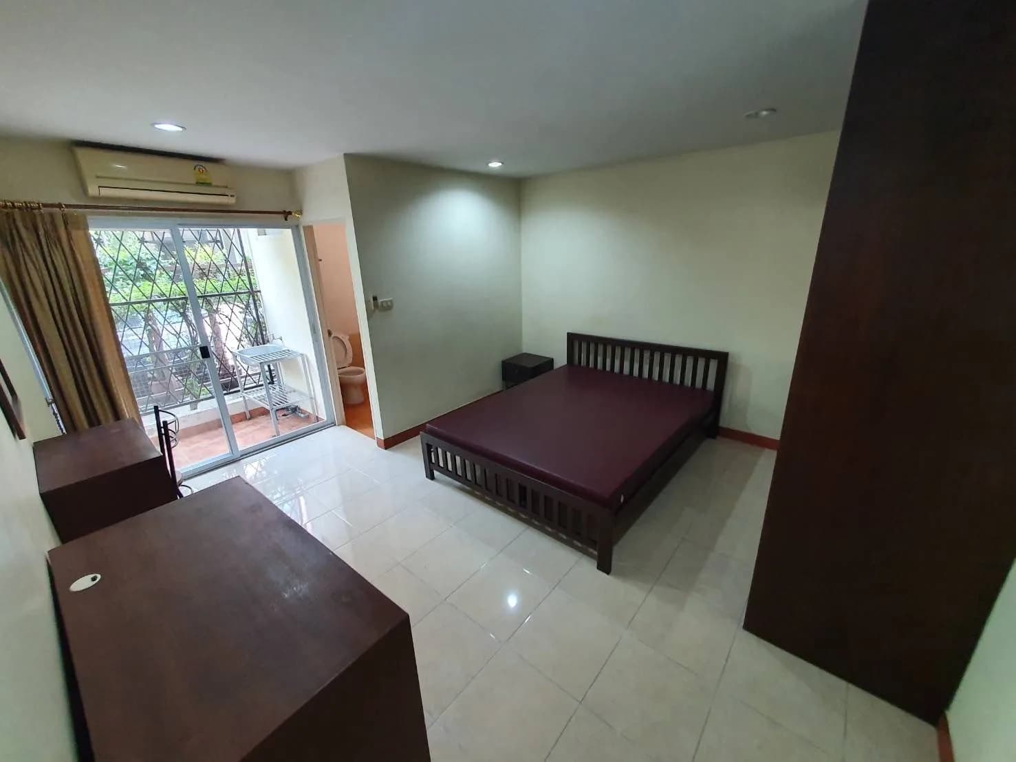 Buwanang paupahang tahimik na studio sa JS Residence, Soi Phahon Yothin 23, 400 m mula sa BTS Phahon Yothin 24 larawan 4
