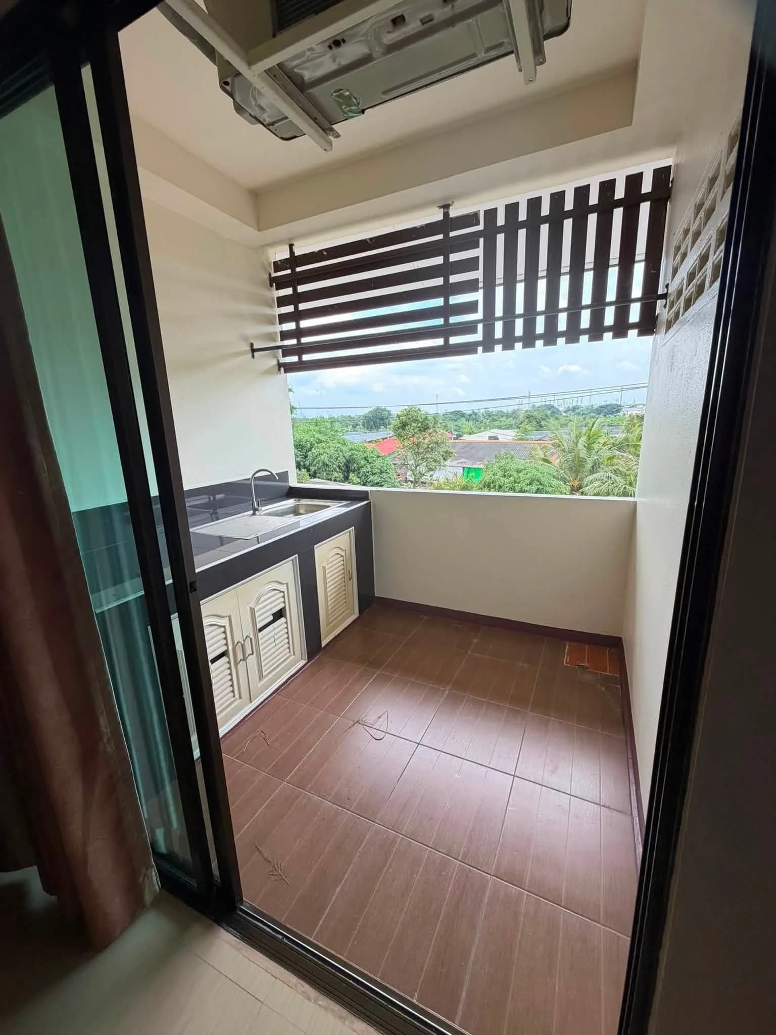 Kaiploy Apartment في Map Ta Phut، Rayong: غرف مفروشة مكيّفة شهرية 20 م² قرب Lotus's Map Ta Phut صورة 6
