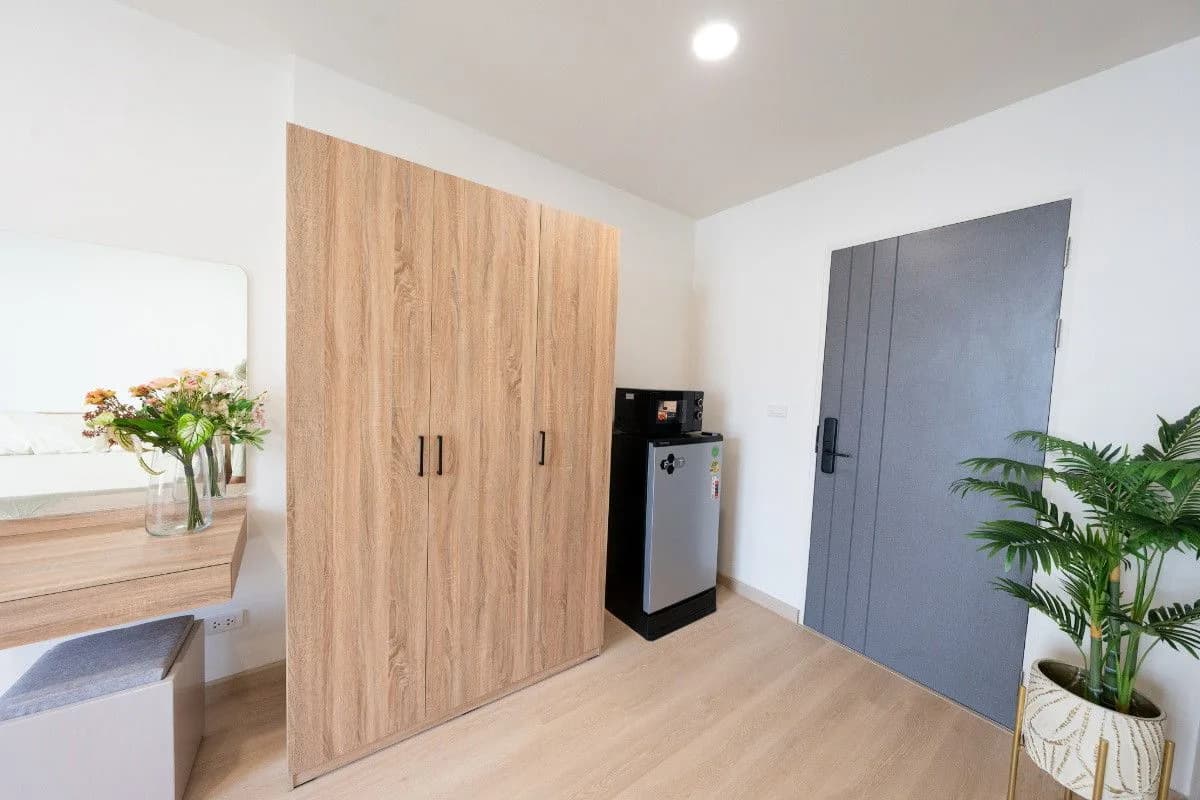 Buwanang paupahang bagong kuwarto sa Khongkhwan Apartment, Chok Chai 4, may mga palapag na puwede ang alagang hayop, malapit sa Lotus's Wang Hin larawan 6