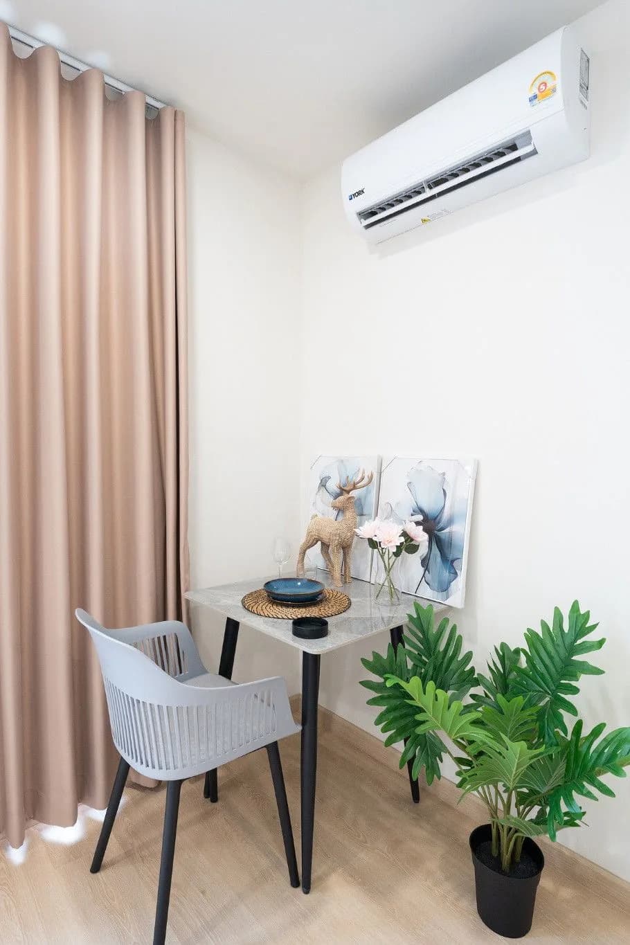 Buwanang paupahang bagong kuwarto sa Khongkhwan Apartment, Chok Chai 4, may mga palapag na puwede ang alagang hayop, malapit sa Lotus's Wang Hin larawan 7