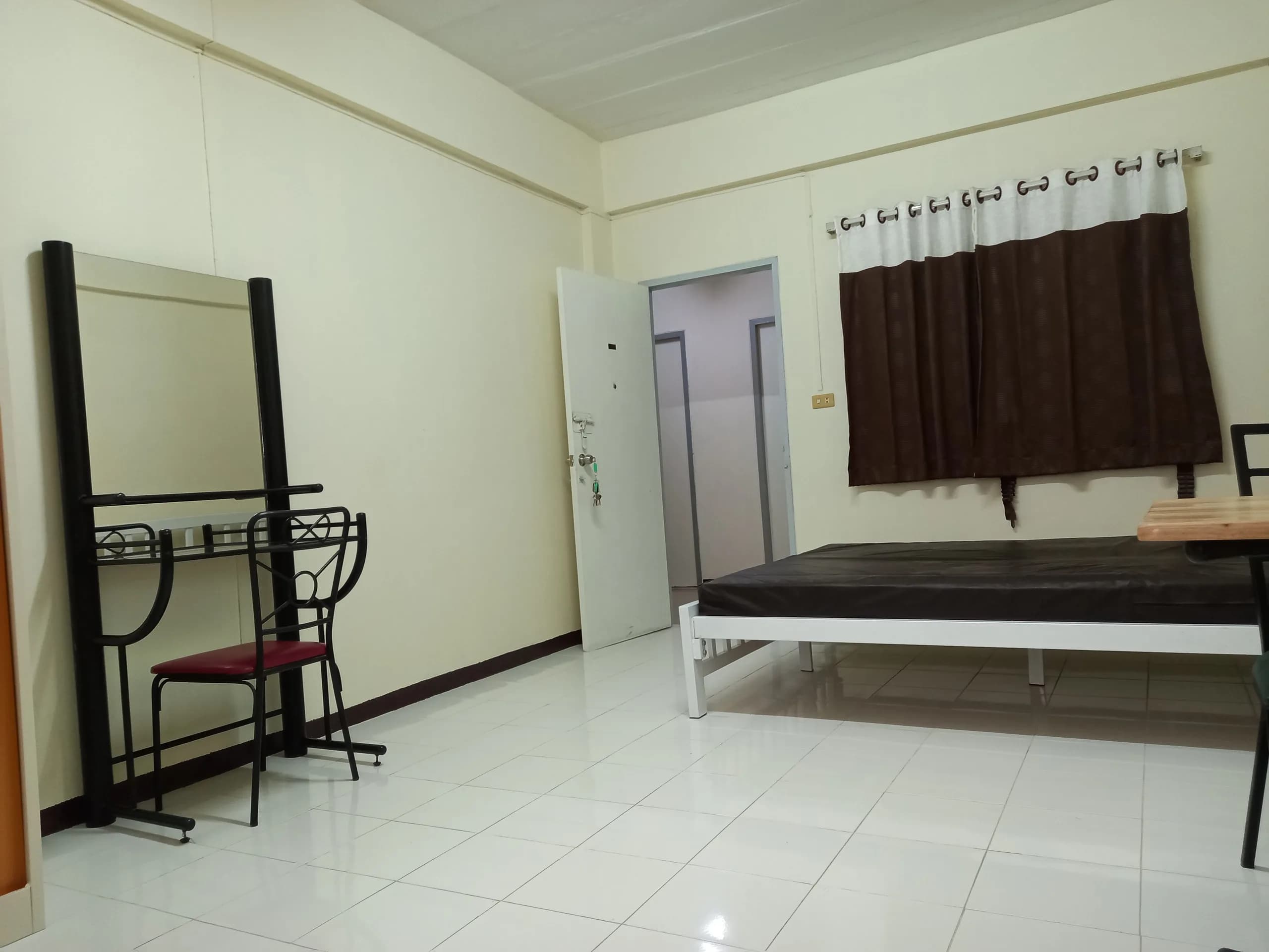 Buwanang paupahang kuwartong may aircon sa Kingpai Mansion, Soi Phahon Yothin 23, may libreng Wi-Fi at paradahan, 600 m mula sa BTS Phahon Yothin 24 larawan 6
