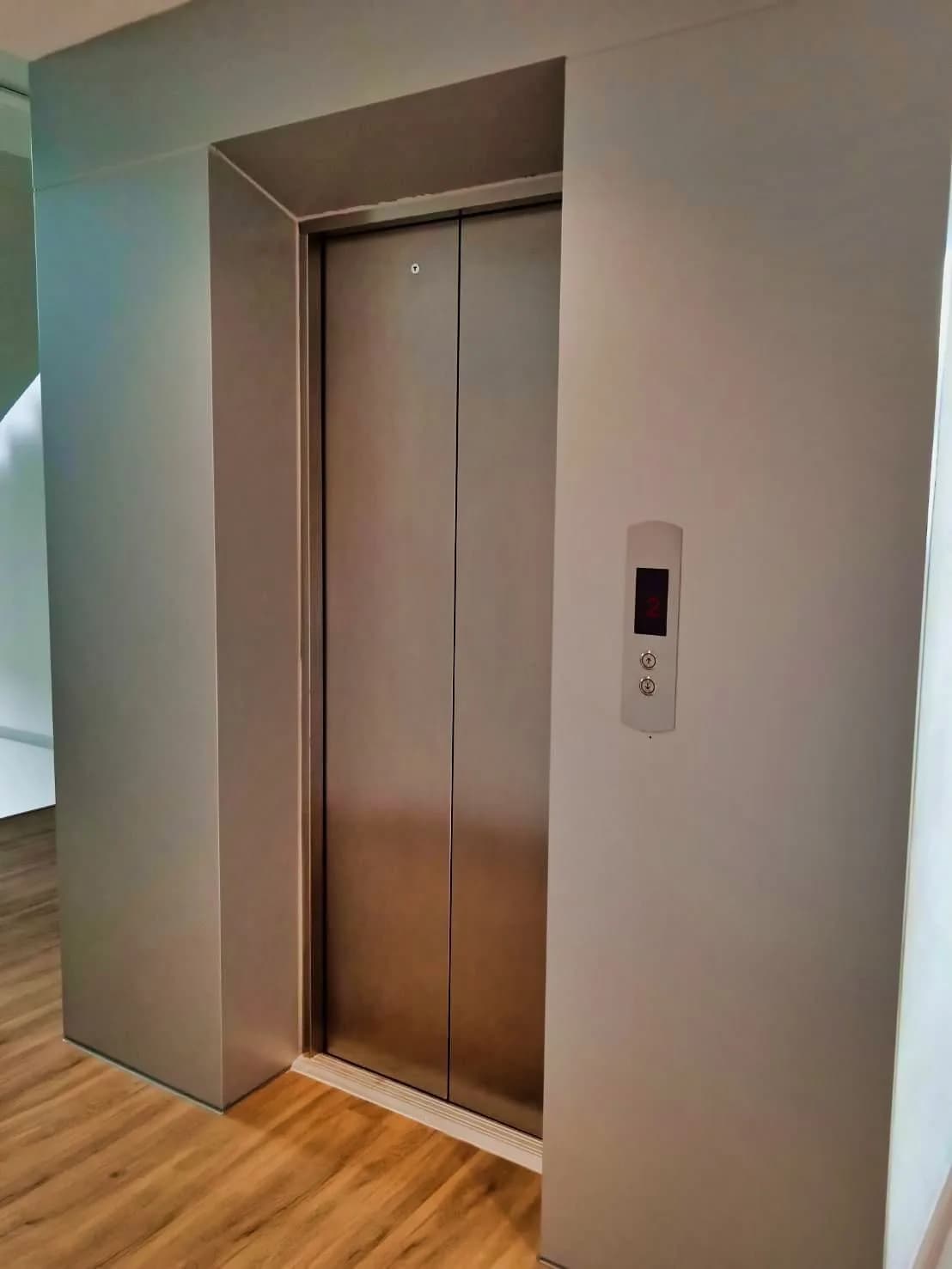 KM Apartment @ Lamphun Suk Samoe, Pa Sak: phòng duplex có nội thất, trần cao hai tầng, cho thuê theo tháng, gần Jaemfa Shopping Mall ảnh 8