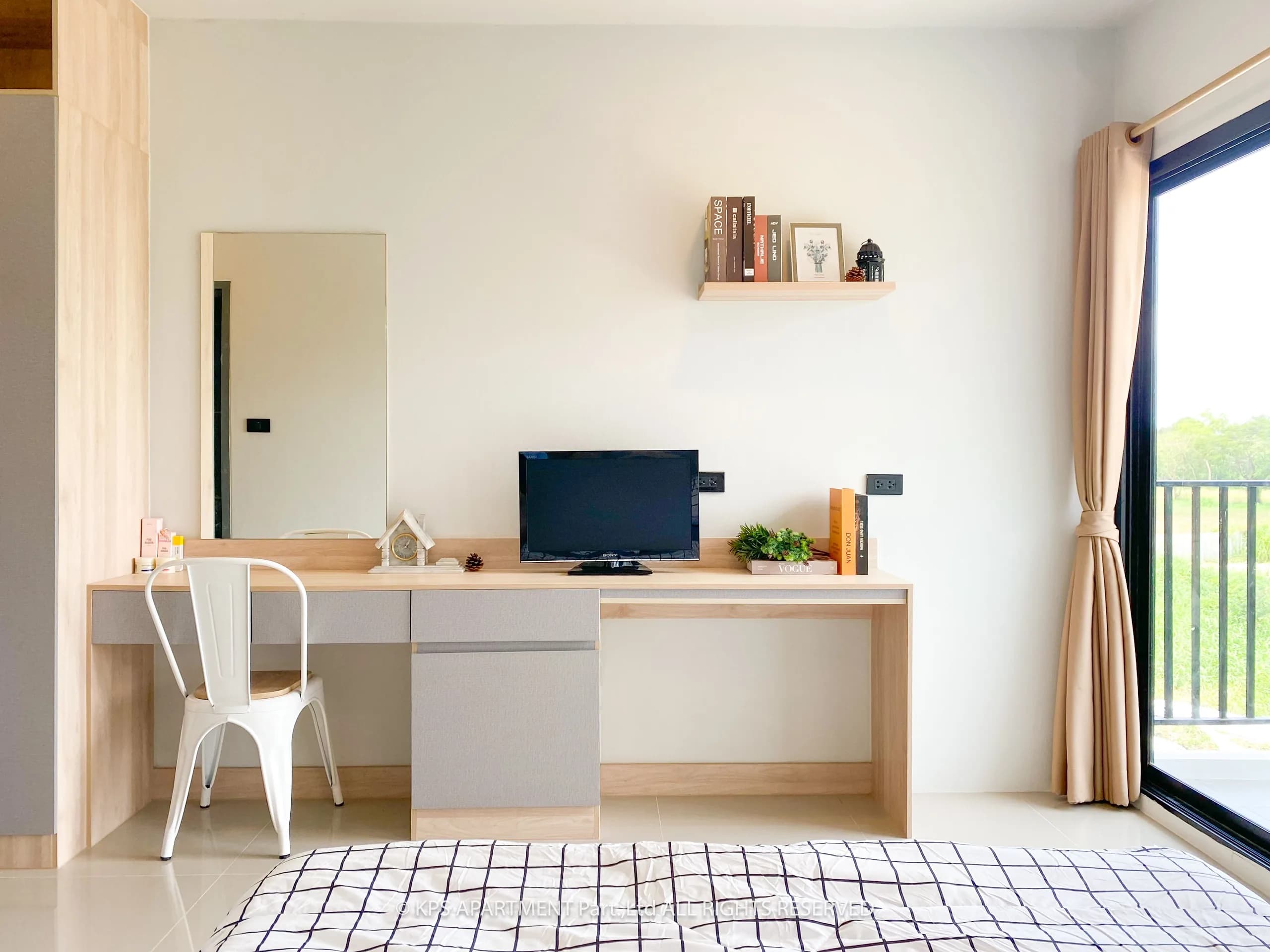 Disewakan Studio Bulanan Furnished dengan Balkon Lebar dan Kulkas Gratis di KPS Residence, Rangsit Khlong 10, di Samping Pabrik GPO foto 7