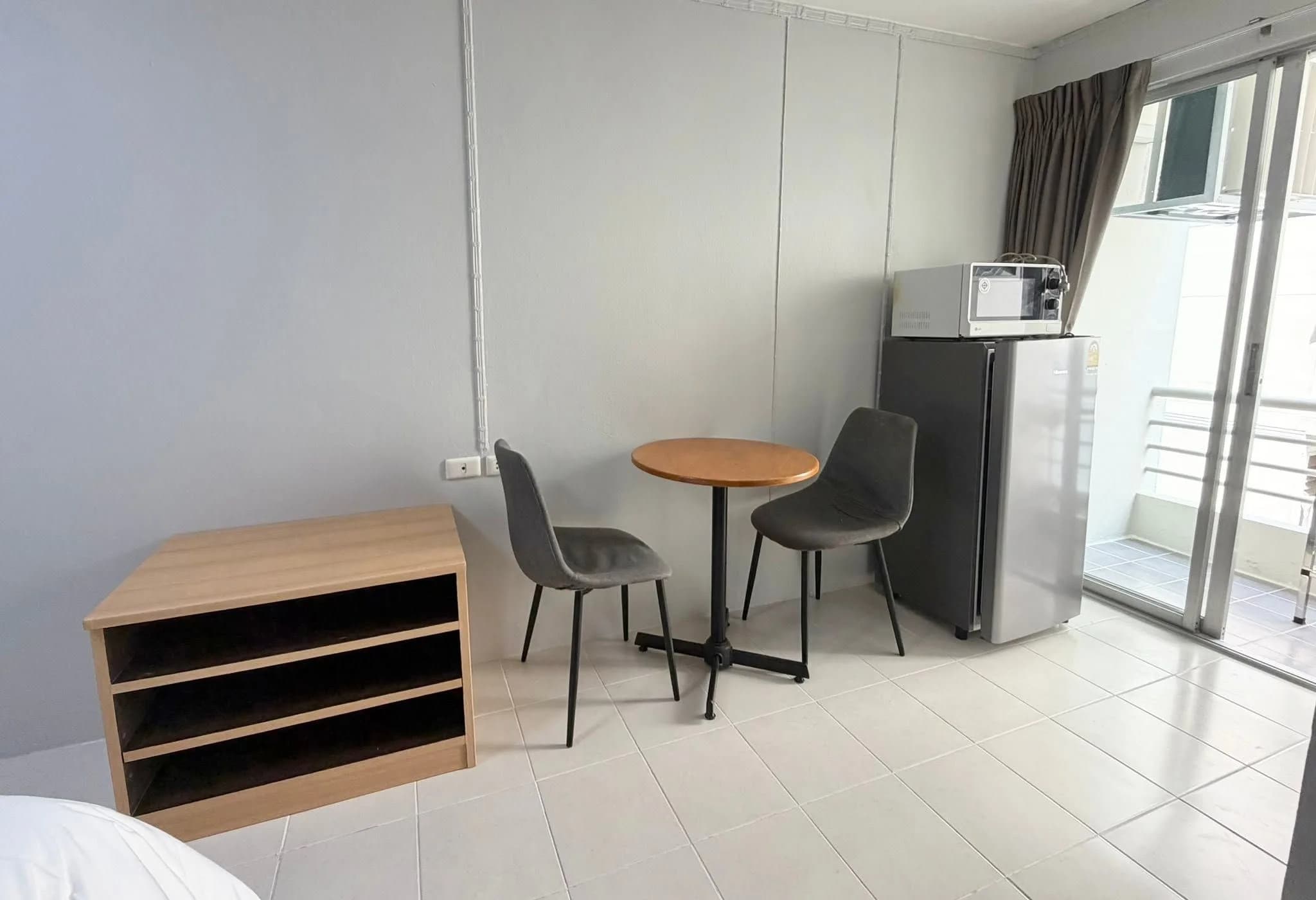 Krongthong Mansion Ladprao 81 : studios meublés à louer au mois, avec salle de sport, près du MRT Lat Phrao 71 photo 3
