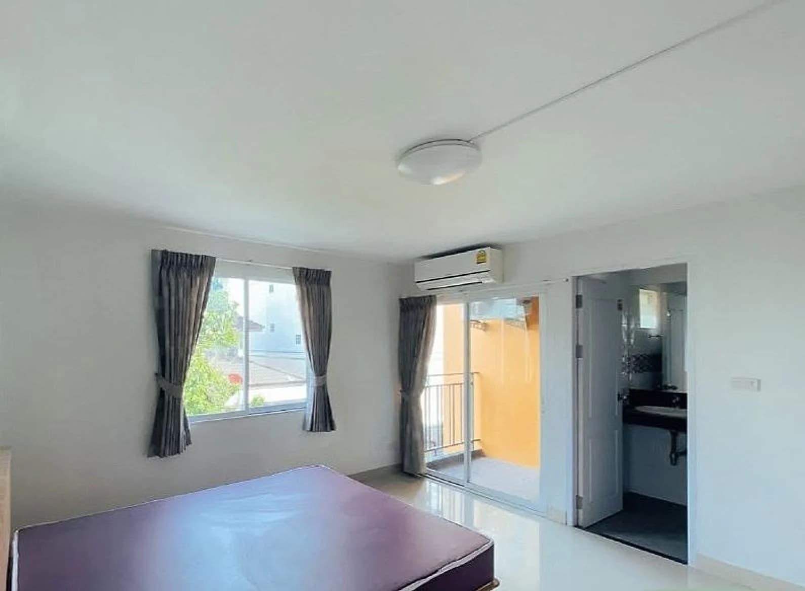 L Place Apartment، Soi Lat Phrao 26، قرب MRT Lat Phrao: استوديوهات للإيجار الشهري بمساحة 22–26 م² مع مصعد صورة 2