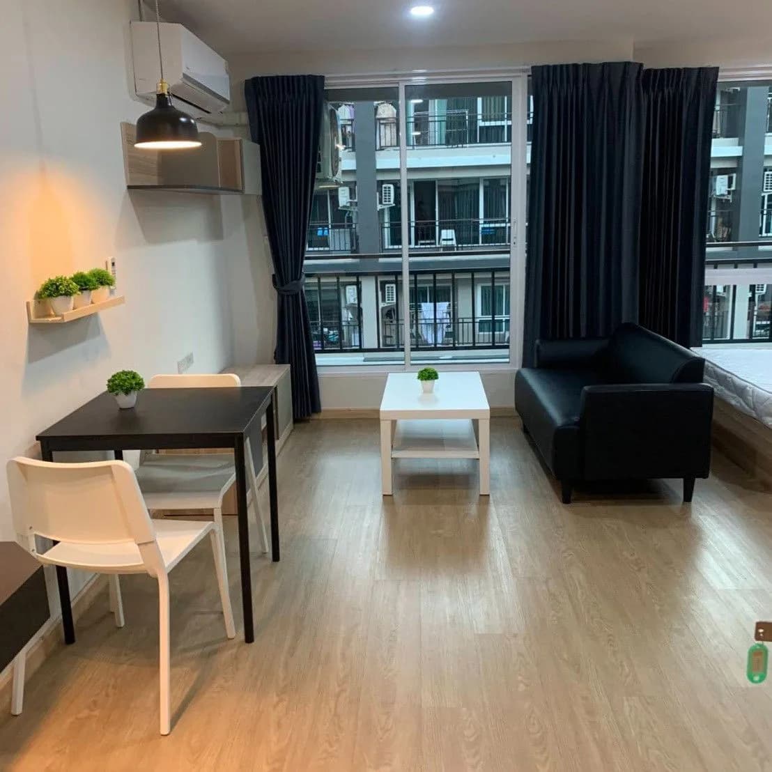 LK Place Apartment, Soi Nawamin 155, Bueng Kum : studios et logements 1 chambre de 32 à 40 m² au mois, avec piscine et salle de sport photo 5
