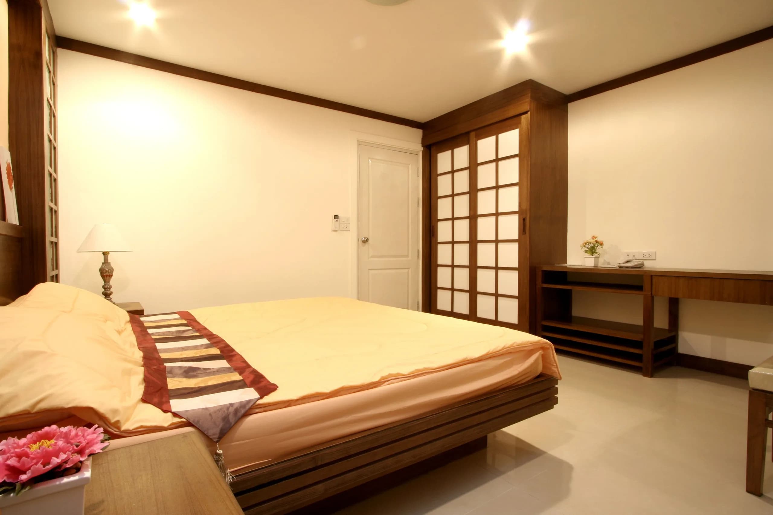 Love Mansion, Soi Si Muang Anusorn, Sutthisan, Din Daeng: Zimmer mit 24-48 m² zur Monatsmiete, etwa 200 m von MRT Sutthisan entfernt Foto 7