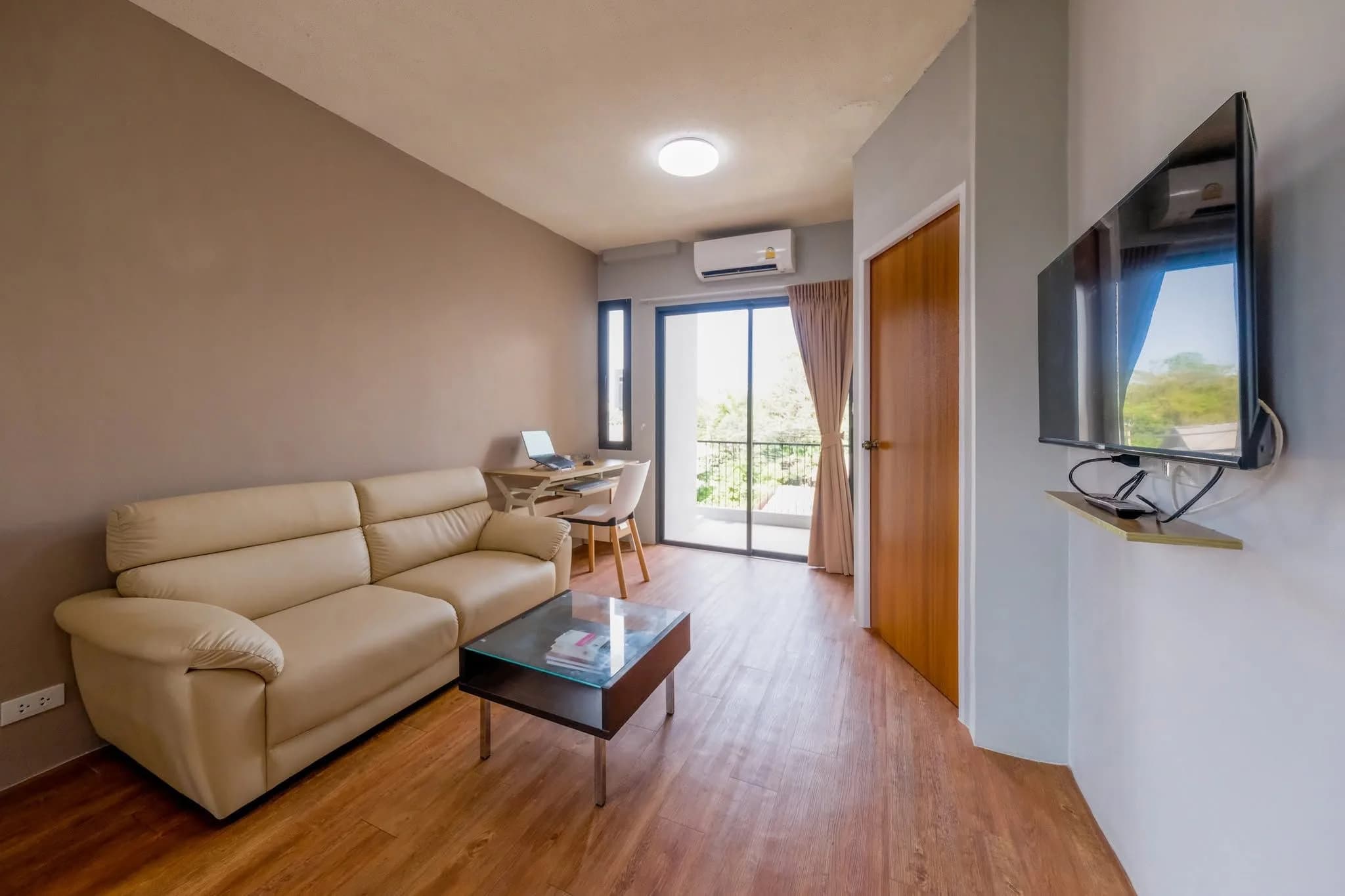 Makham Residence, Soi Rama 9 Soi 26, Huai Khwang: Studios sowie Ein- und Zwei-Schlafzimmer-Wohnungen mit 28-55 m² zur Monatsmiete, nahe Bangkok Hospital Foto 1