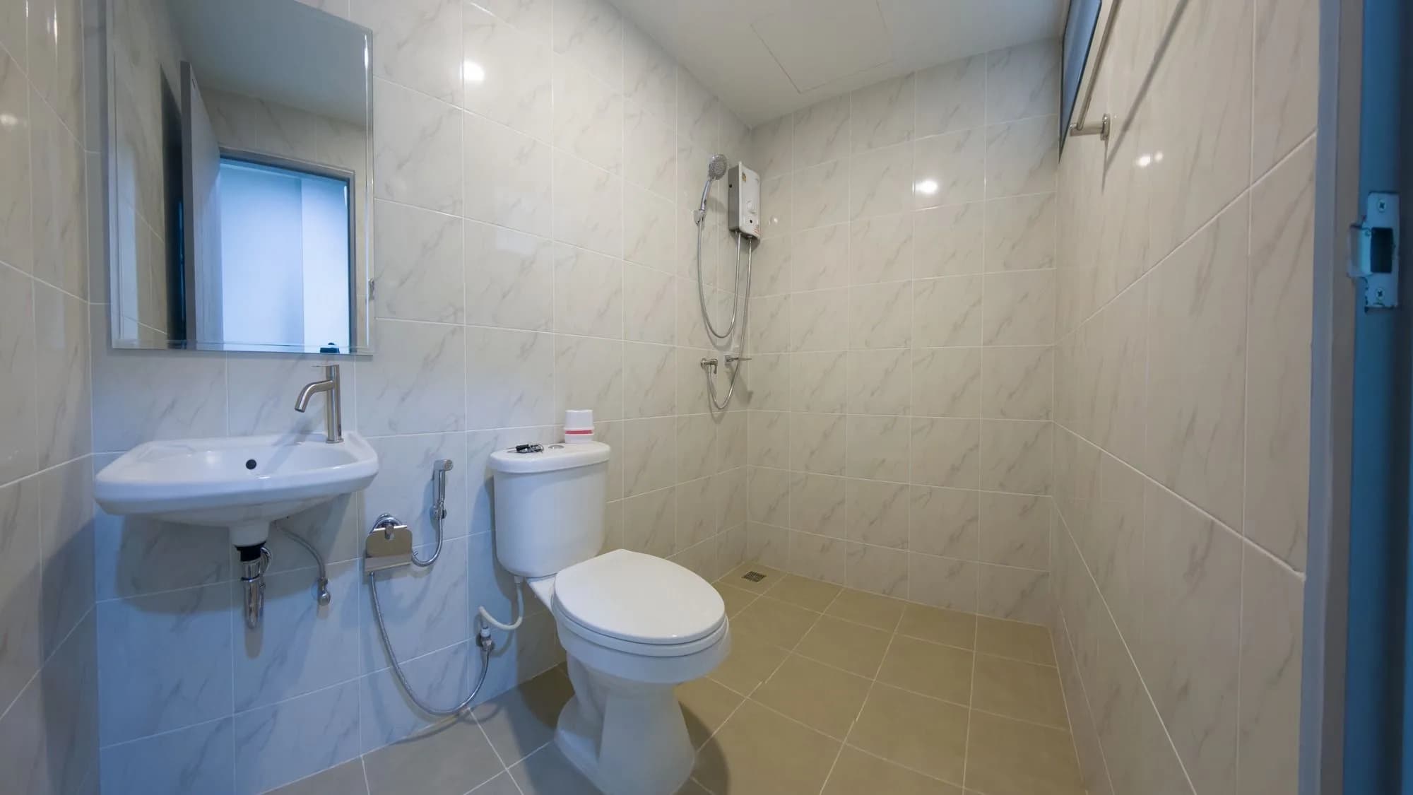 Mama Mansion, Soi Chalong Krung 37, Lam Pla Thio, Lat Krabang: Studio sewa bulanan baharu berperabot 22-23 m² foto 5