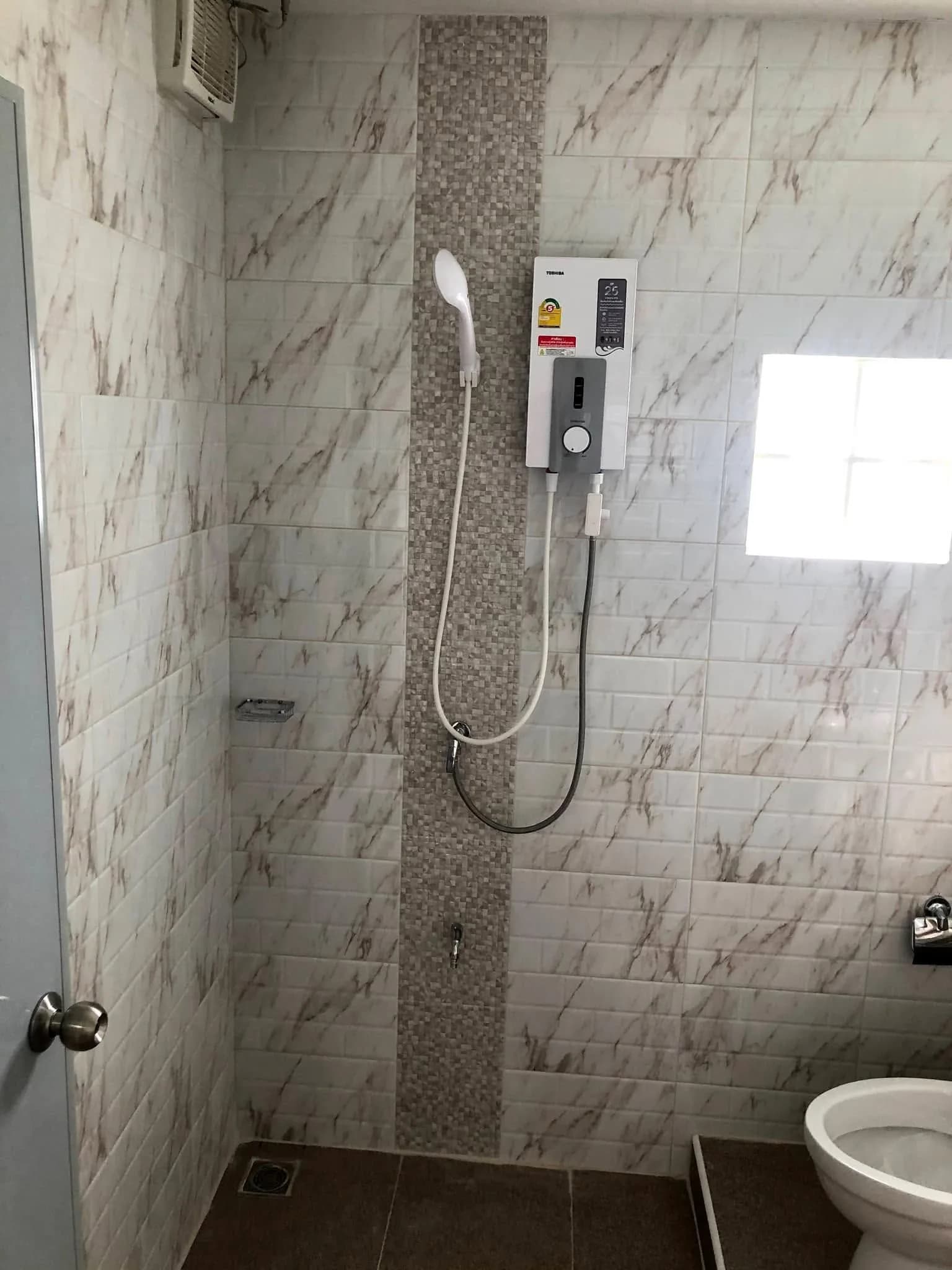 Mine Place, Mueang Nga, Lamphun: Studios mit 26 m² und Stellplatz für jedes Zimmer zur Monatsmiete nahe dem Industriegebiet Northern Region Foto 8