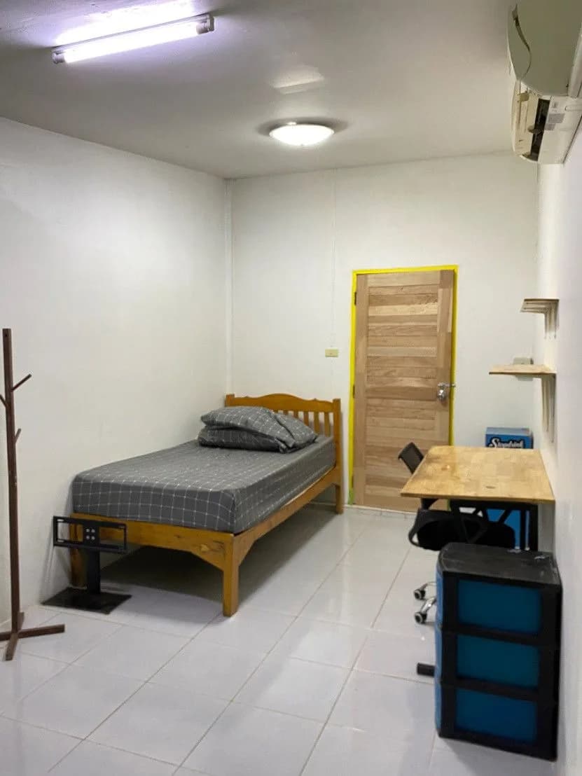 Montfort Baan Sila Dormitory : chambres d'élèves au mois avec repas et encadrement, à côté de Montfort College photo 4