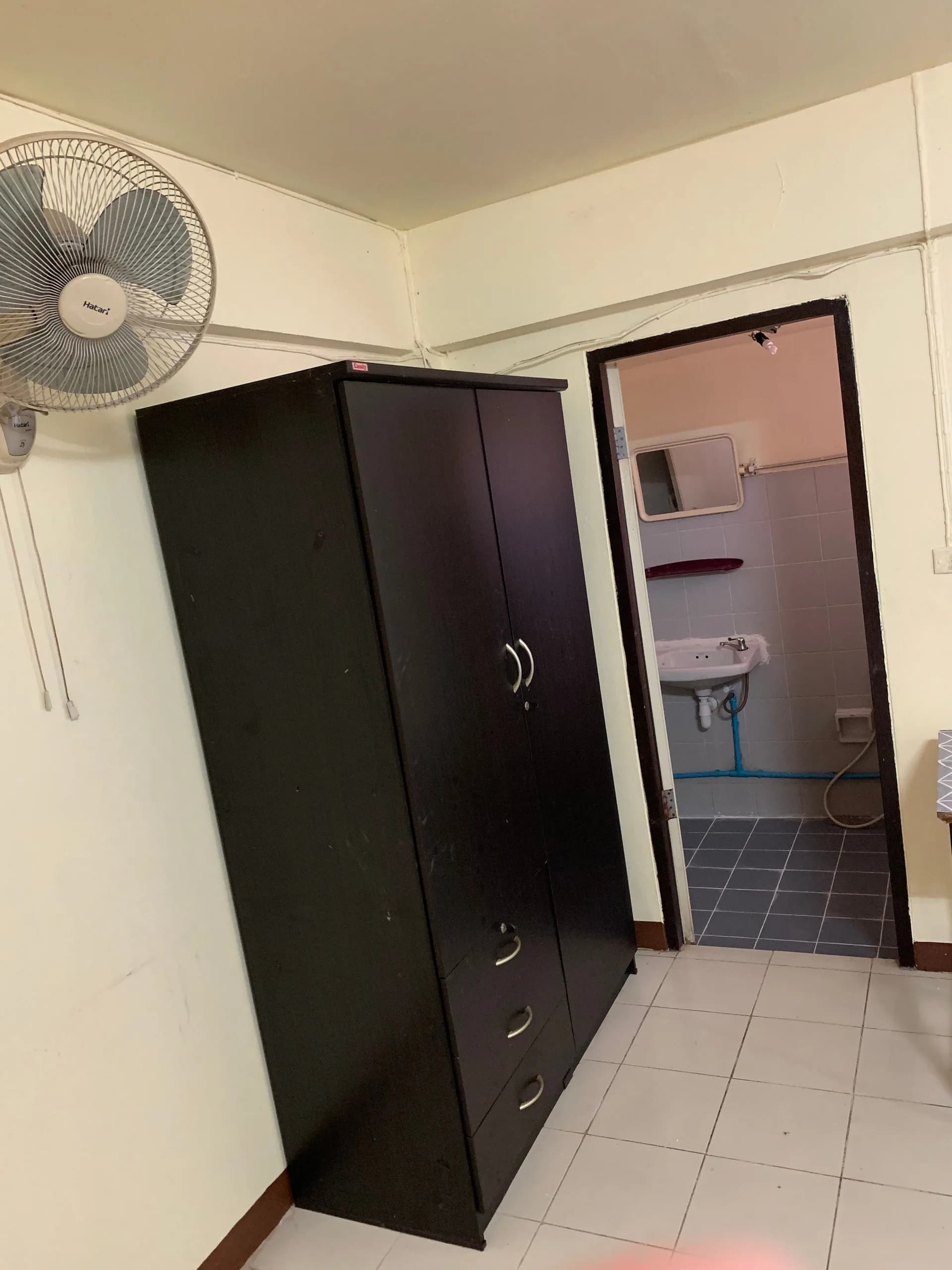 Nantaram Court: غرف شهرية بمروحة ومكيّفة 25 م² قرب Chiang Mai College of Dramatic Arts صورة 8