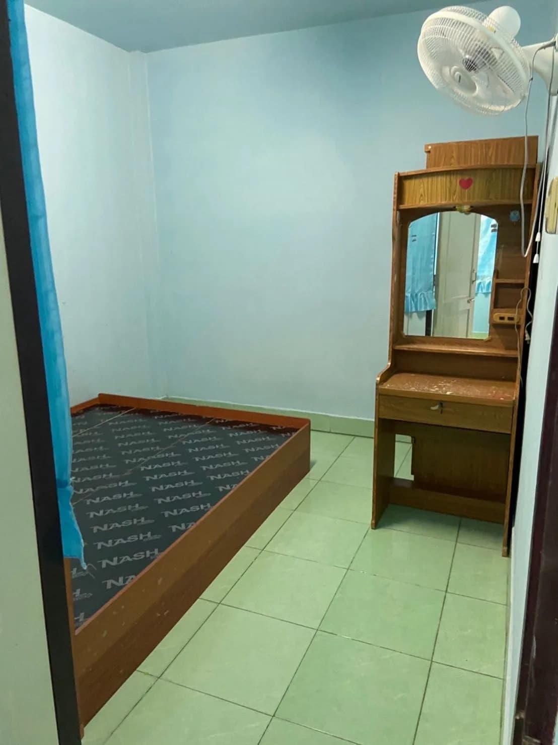 Narisara Dormitory, Ban Klang, Lamphun: Kamar Kipas Angin Furnished Bulanan Dekat Northern Region Industrial Estate foto 4
