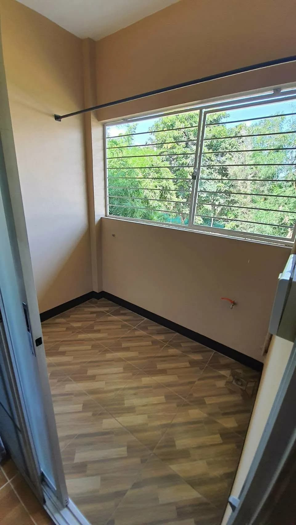 Nat Apartment، Ban Klang، Lamphun: غرف شهرية مفروشة ومكيّفة قرب Northern Region Industrial Estate صورة 6