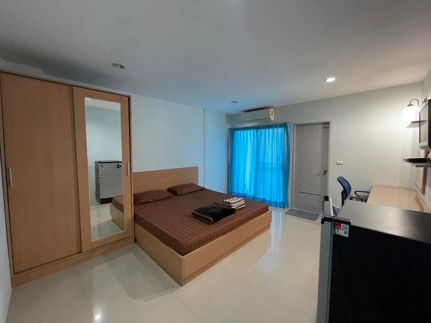 Nattapoom Apartment, Kamphaeng Saen: 카셋삿 대학교 Kamphaeng Saen 캠퍼스 인근 24㎡ 월세 에어컨 객실 사진 4