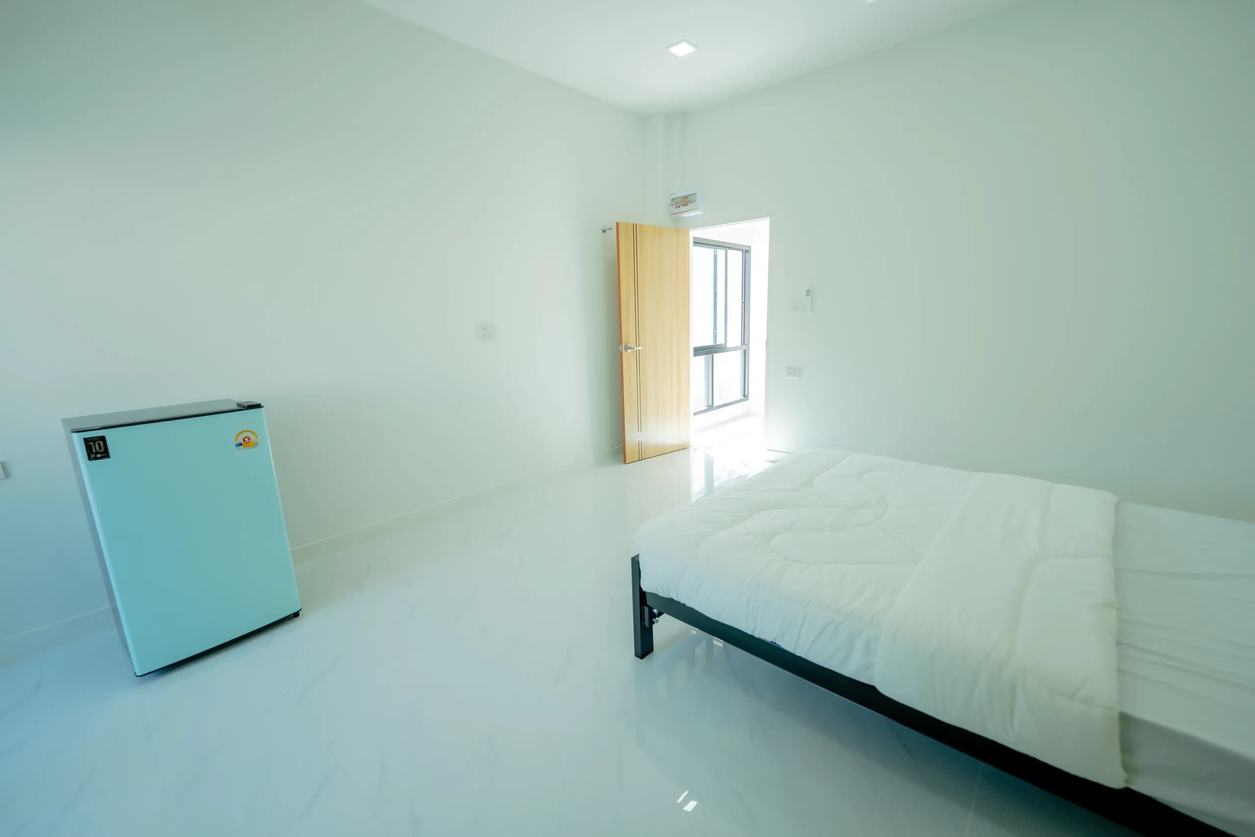 Nawin Place, Kanchanaburi: Monthly Rooms in a New Building near Thanakarn Hospital photo 8