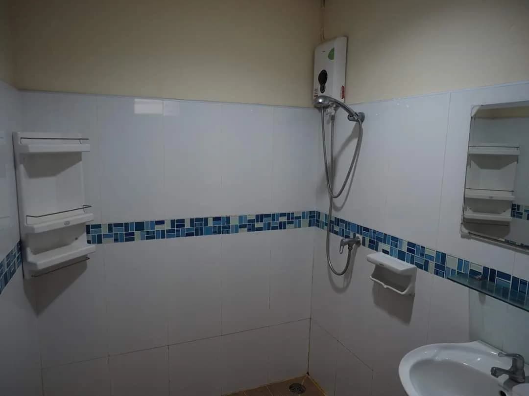 استوديوهات بمساحة 30 م² مع مصعد للإيجار الشهري في Ngam25 Apartment، Soi Ngamwongwan 25، خلف The Pantip Ngamwongwan صورة 3