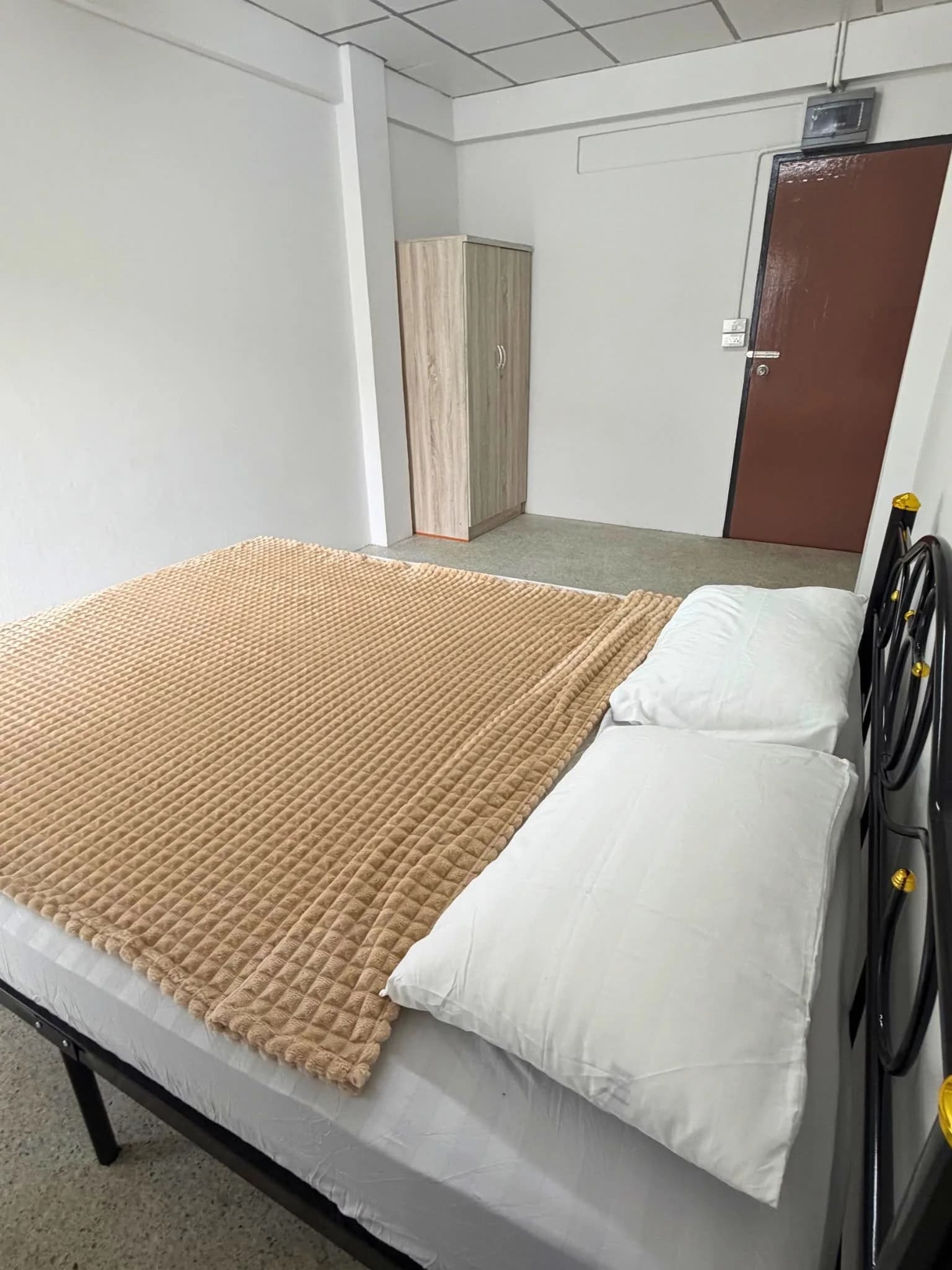 NidaSerithai Apartment، Soi Seri Thai 9، Bueng Kum، غرف مكيّفة مجدّدة للإيجار الشهري مع Wi-Fi مجاني، قرب NIDA صورة 4