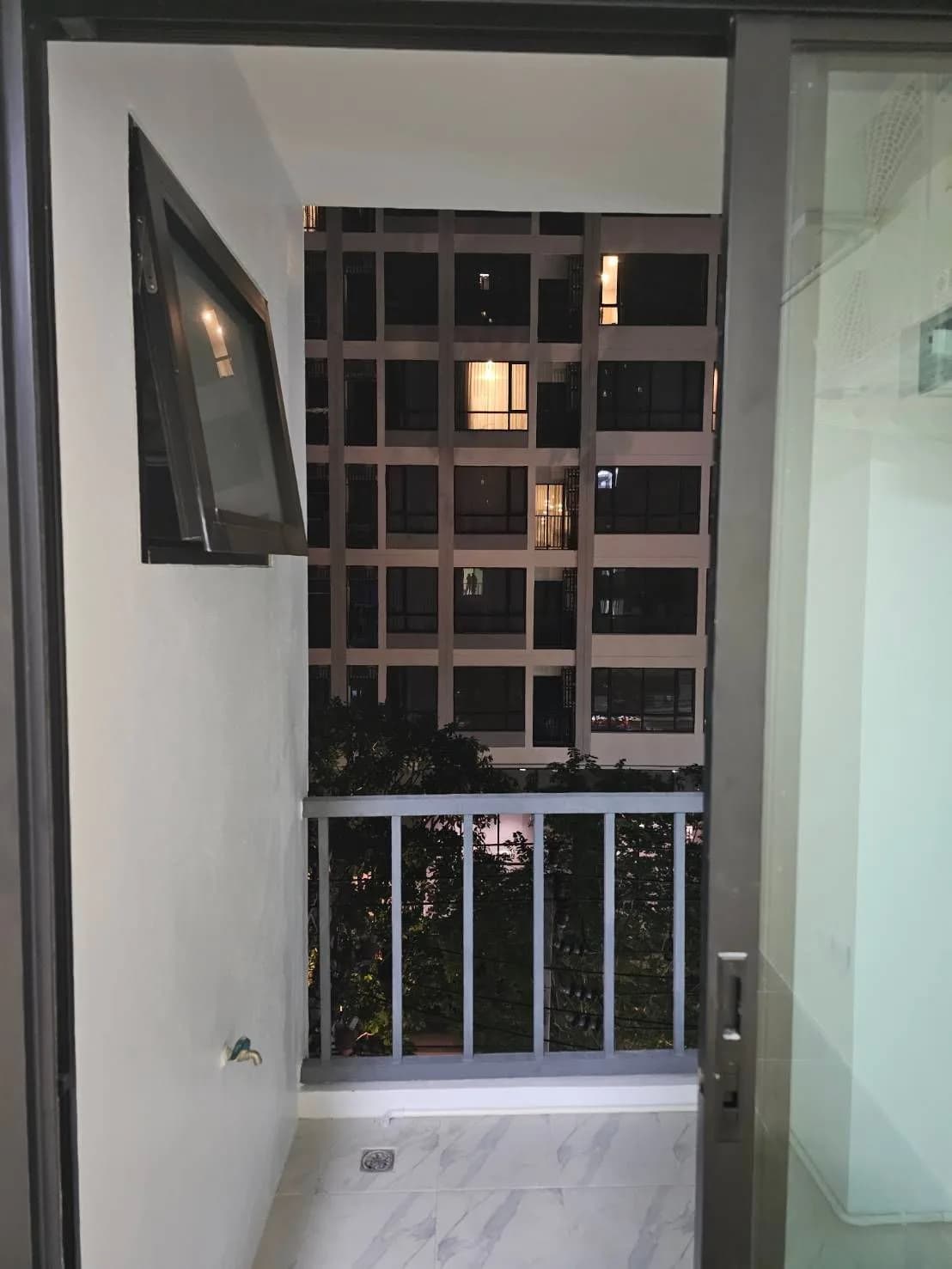 NIJ Phayathai, Soi Si Ayutthaya 12: Zimmer im Neubau mit Aufzug zur Monatsmiete, 3 Gehminuten zum BTS Phaya Thai Foto 5