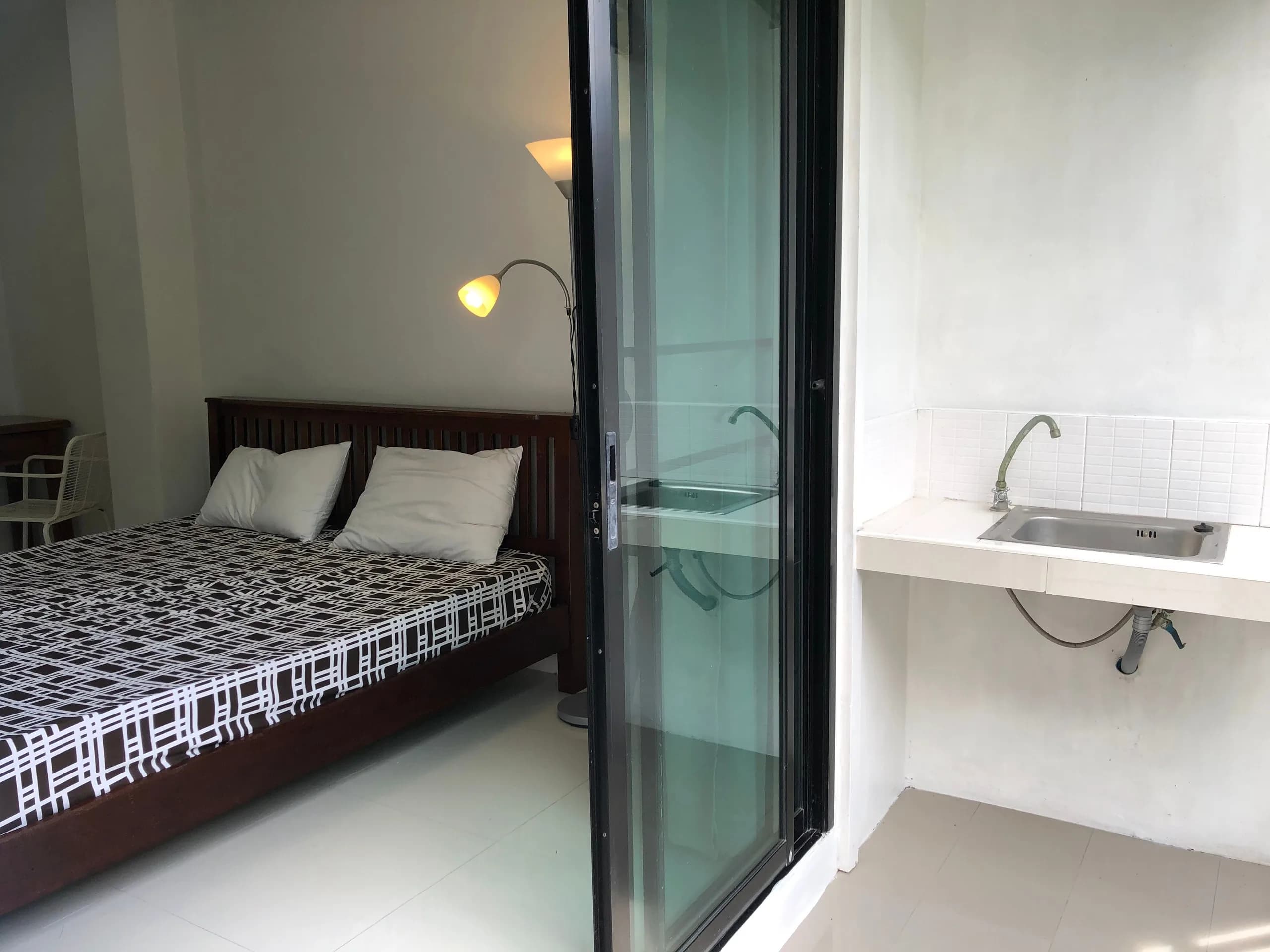 Nine Apartment, Rayong Town: studio bulanan 37 m² dengan internet gentian percuma dekat Sri Mueang Park foto 4