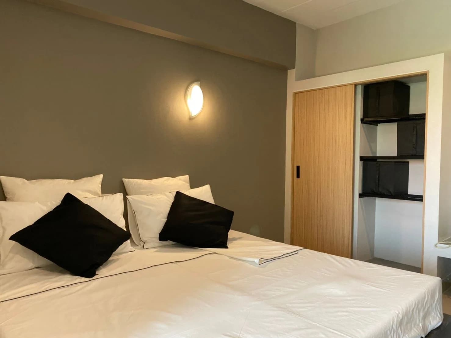 ONE Bearing-Lasalle Apartment, Soi Bearing 17: Monthly Furnished Studios of 21-23 sq.m. near Lasalle Avenue photo 6