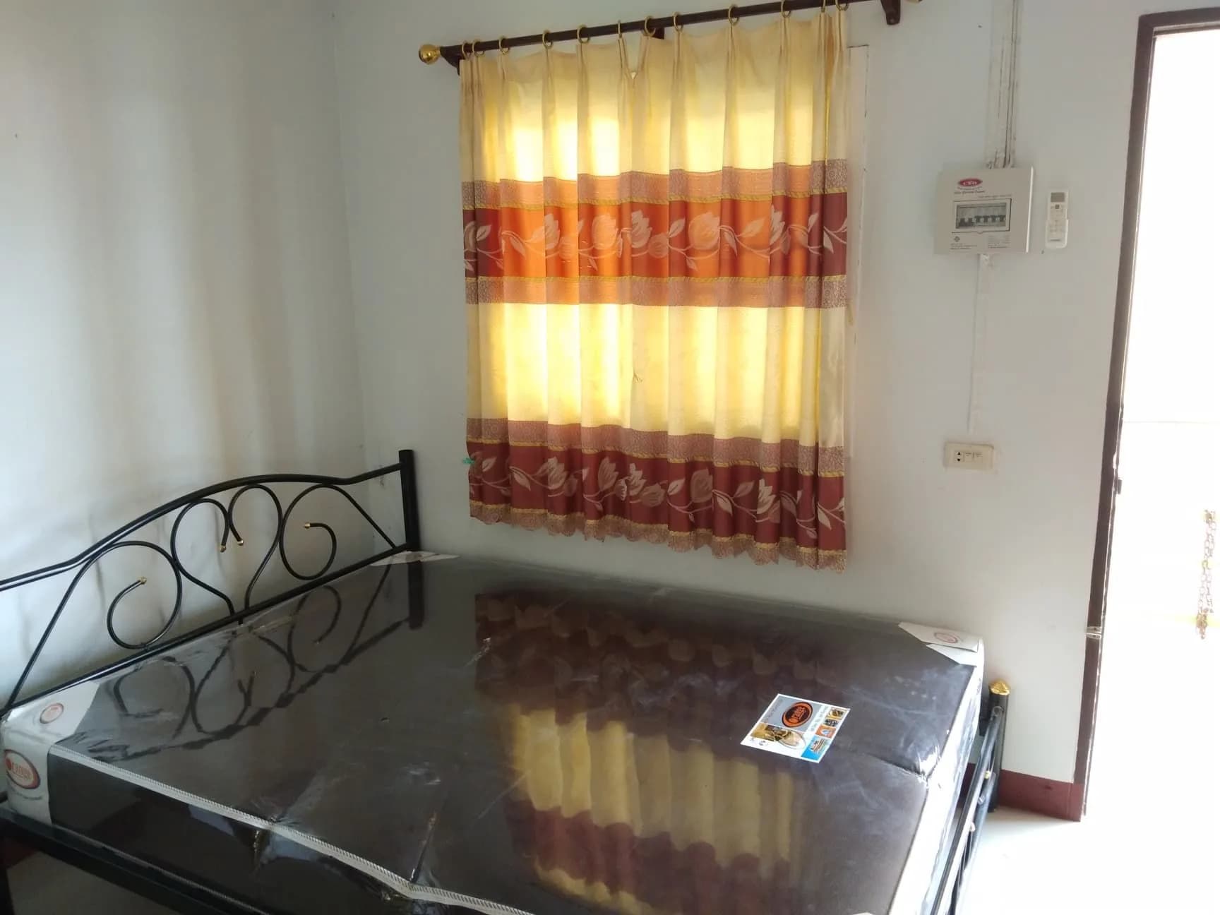 P. Apartment, Chonnabot, Khon Kaen: Möblierte klimatisierte Zimmer zur Monatsmiete nahe dem Krankenhaus Chonnabot