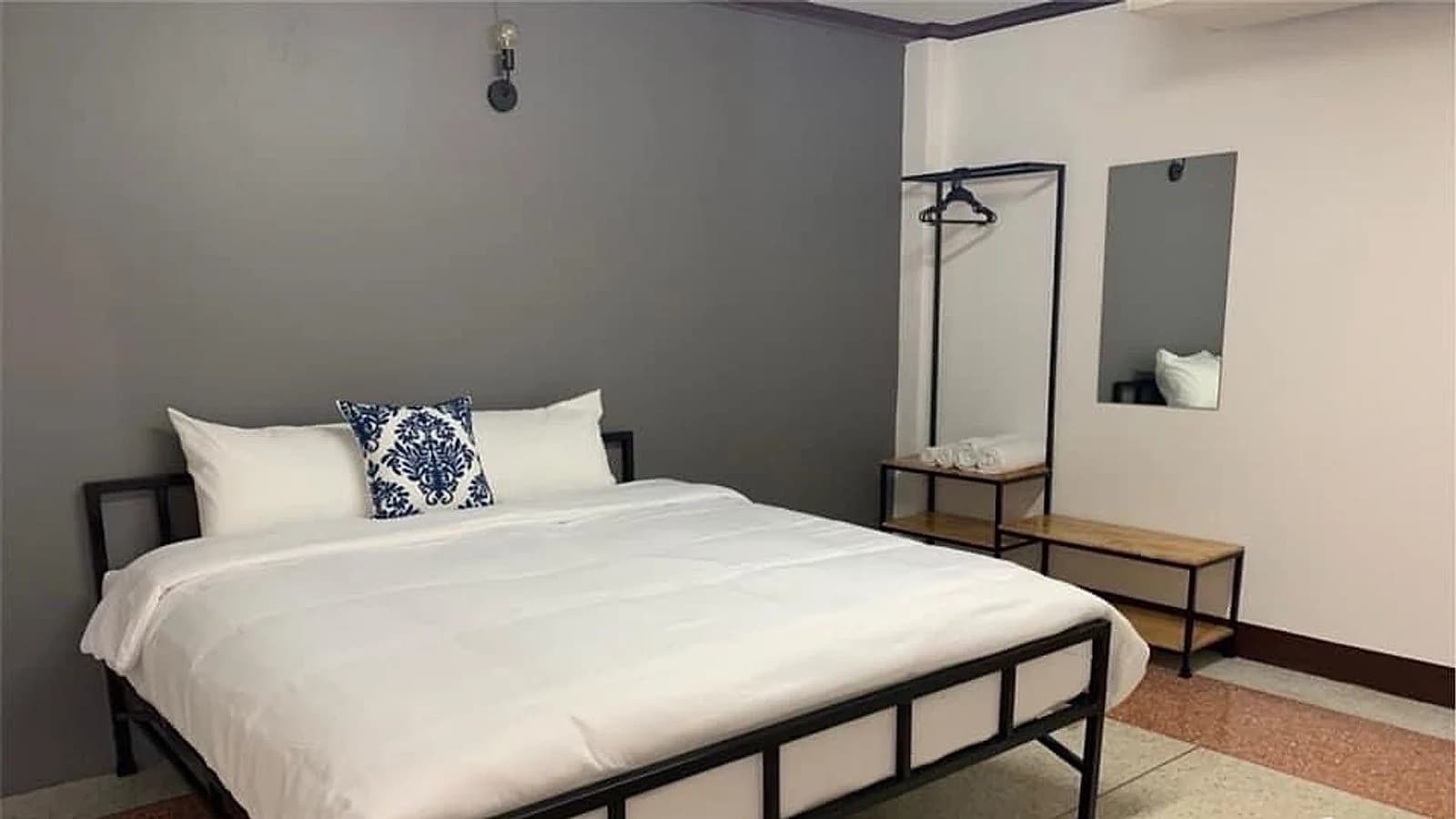 Piyawadee Mansion, Ratchaburi Town: Monthly Air-Con Rooms near Sanam Ya Market photo 5