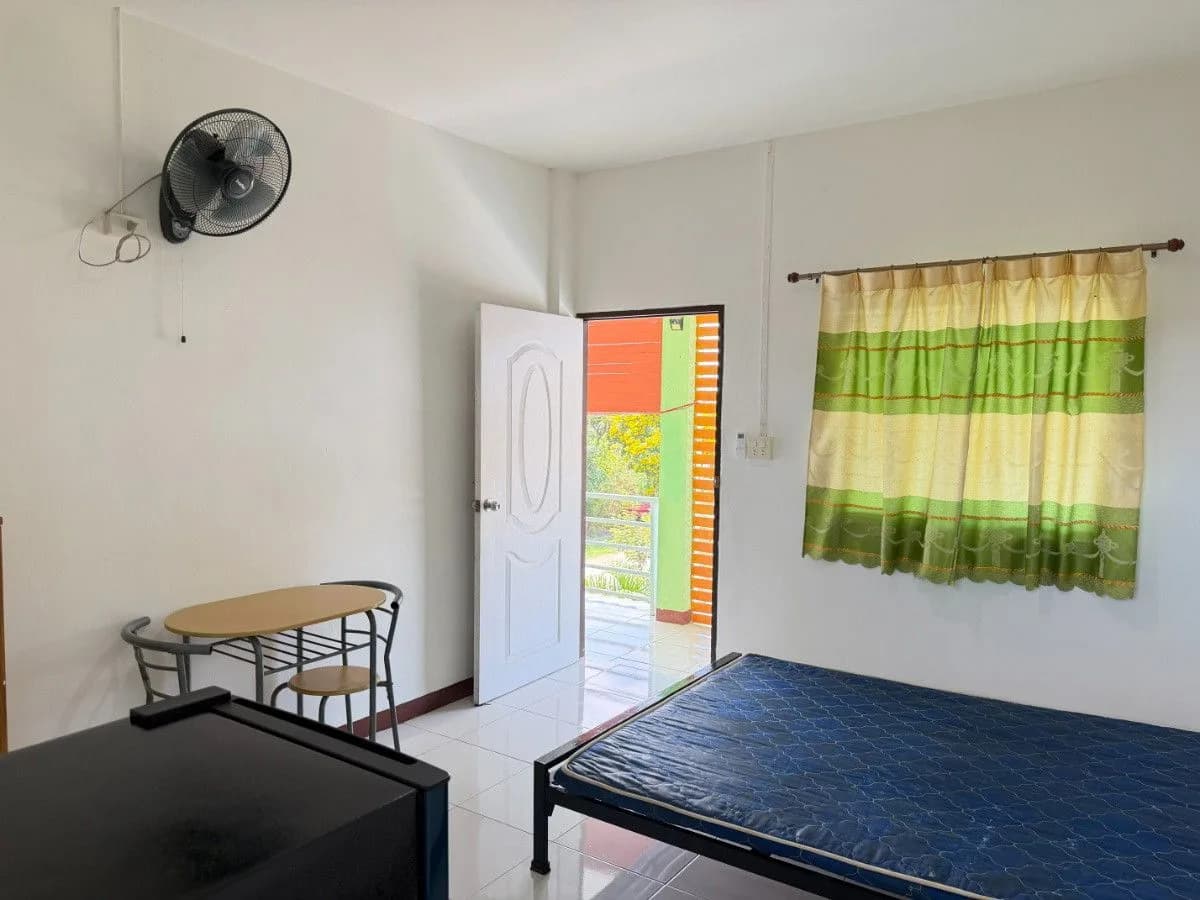 Premvadee Dormitory، Kham Yai، Ubon: غرف للإيجار الشهري بمساحة 15-17 م² قرب مكتب بلدية ناحية Kham Yai صورة 7
