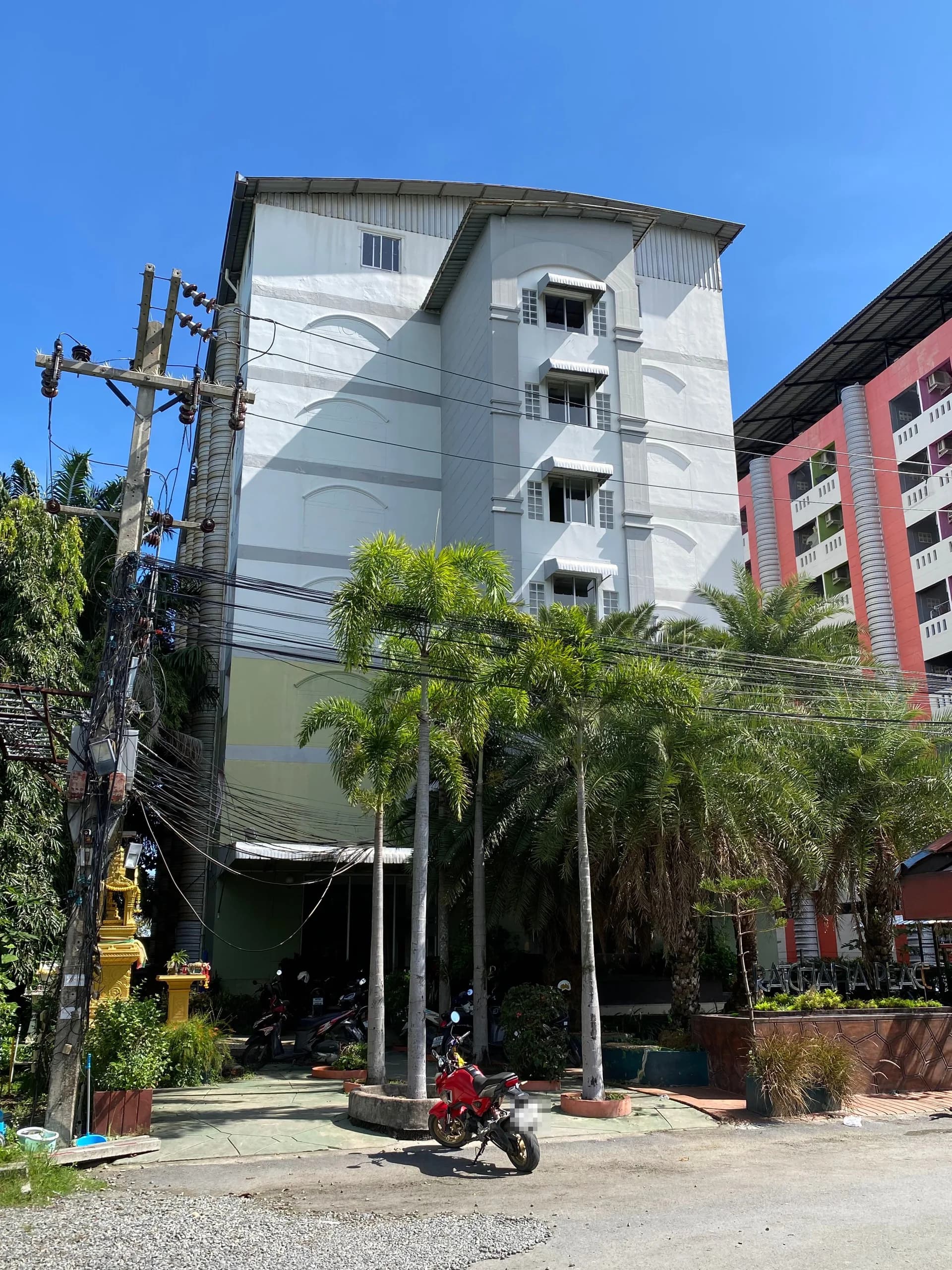 Ratchana Place, Bang Bo: Monthly Rooms of 23 sq.m. with a Free Gym near Assumption University (ABAC) photo 2