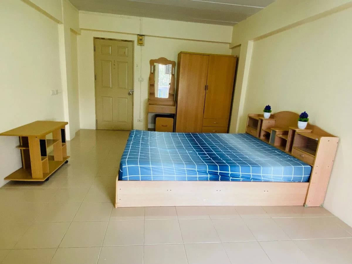 Ratchana Place, Bang Bo: Monthly Rooms of 23 sq.m. with a Free Gym near Assumption University (ABAC) photo 4