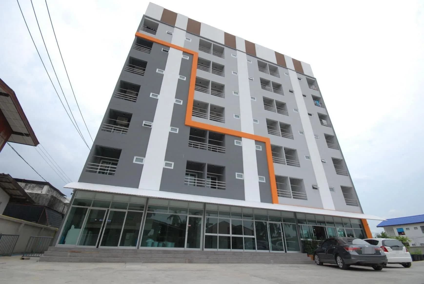 غرف للإيجار الشهري بمساحة 26-30 م² في مبنيين ضمن Ratchapruek Place Apartment، Soi Mahasawat 4، Bang Kruai، Nonthaburi، قرب Central Westville صورة 4