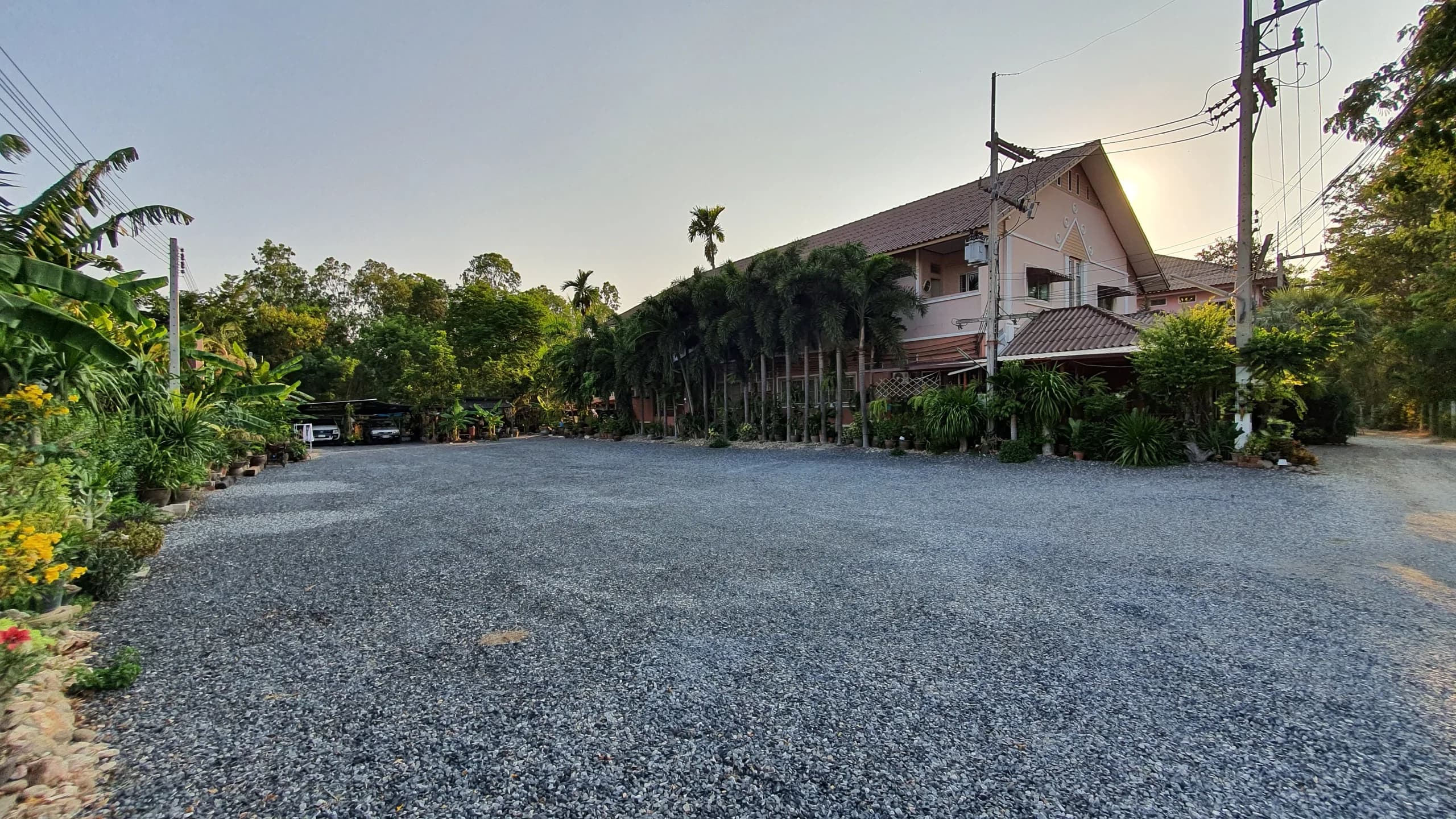 Rayong Forest في Mueang Rayong: غرف شهرية واسعة بمساحة 28 م² في سكن قرب متجر Laemthong الكبير صورة 2