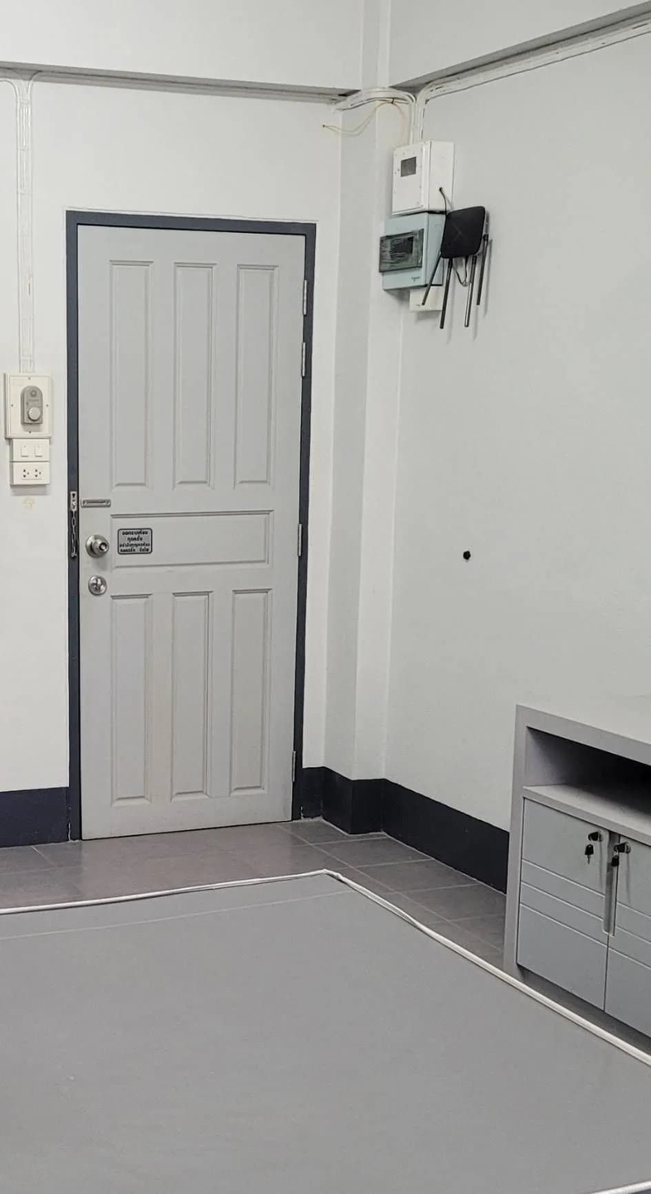 Room@43, Soi Charan Sanitwong 43, Bangkok Noi: Monthly Air-Conditioned Rooms of 21 sq.m. near Pinklao photo 4