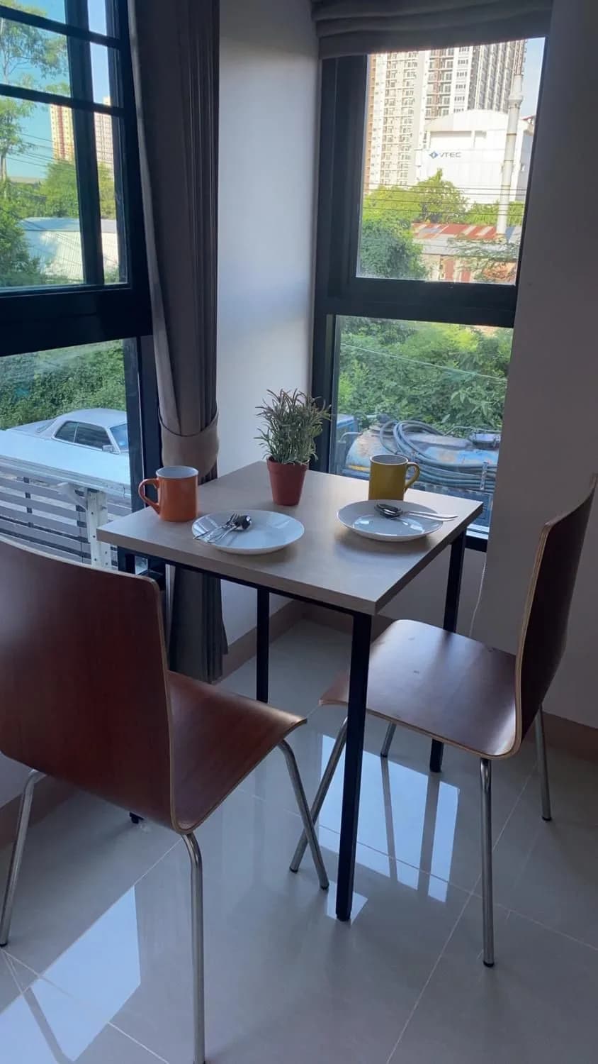 S. Wattana Apartment, Rattanathibet Soi 17 : studios à louer au mois, avec mobilier intégré et jardin sur le toit, près du MRT Yaek Nonthaburi 1 photo 6