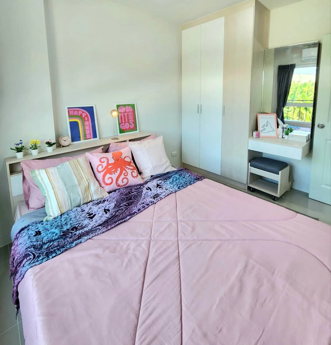 وحدات مفروشة بالكامل من 1 غرفة نوم مع صالة رياضية وحديقة للإيجار الشهري في Serene Room، Soi Songprapha 11، Don Mueang صورة 4