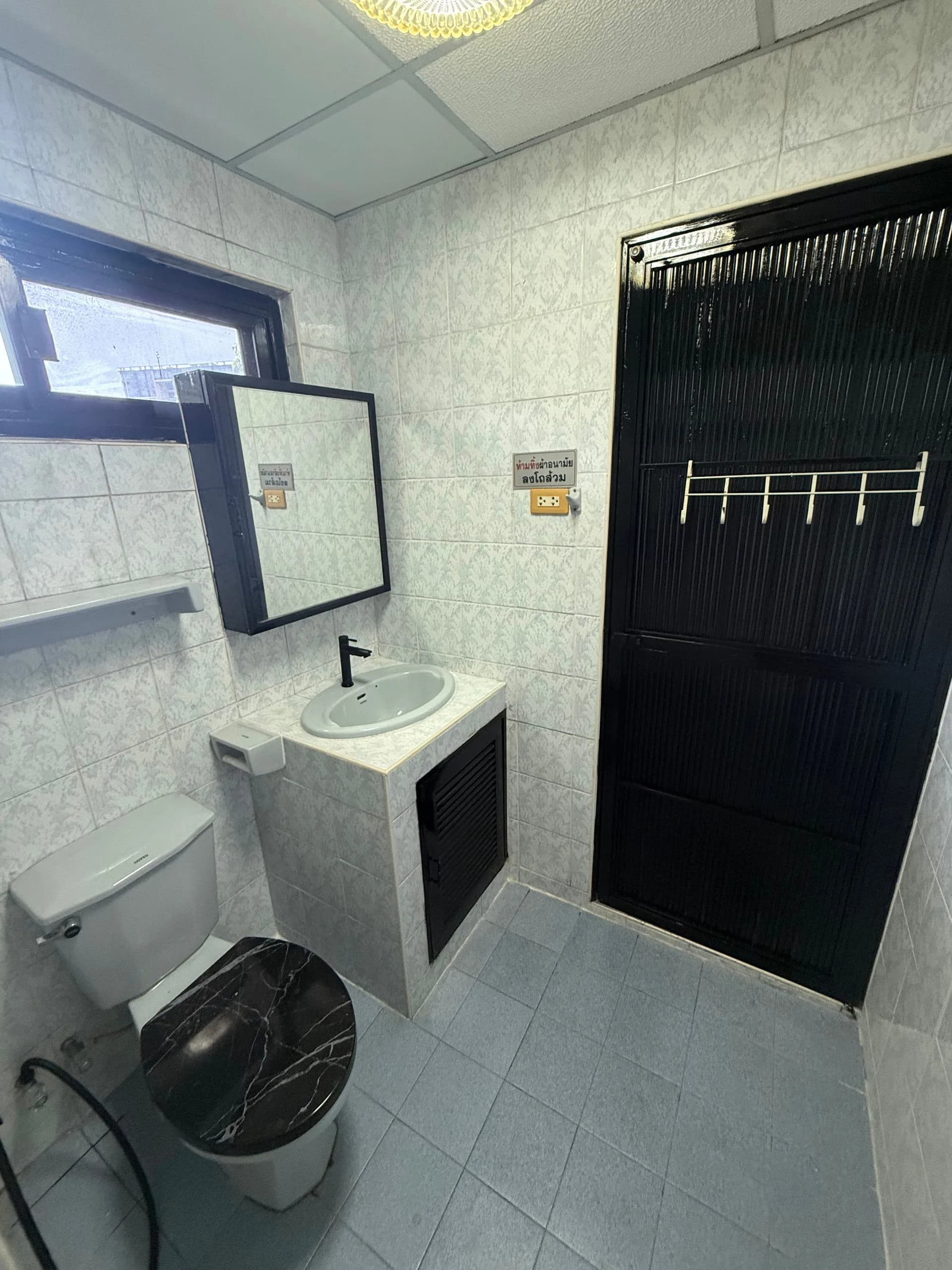 Sixteen-Fifty Residence, Sukhumvit 68: Studios zur Monatsmiete mit Dachgarten, 10 Gehminuten von BTS Udom Suk Foto 8