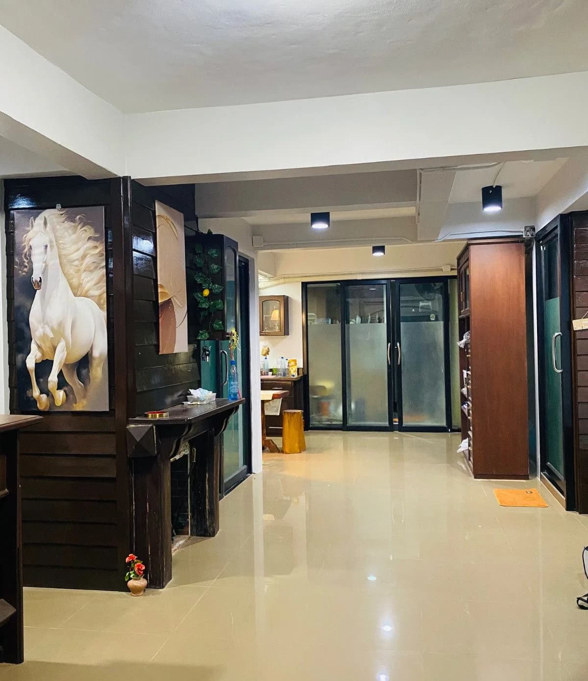 Student Space 32: buwanang paupahang kuwarto sa student house para sa mga mag-aaral ng secondary, malapit sa Montfort College larawan 5