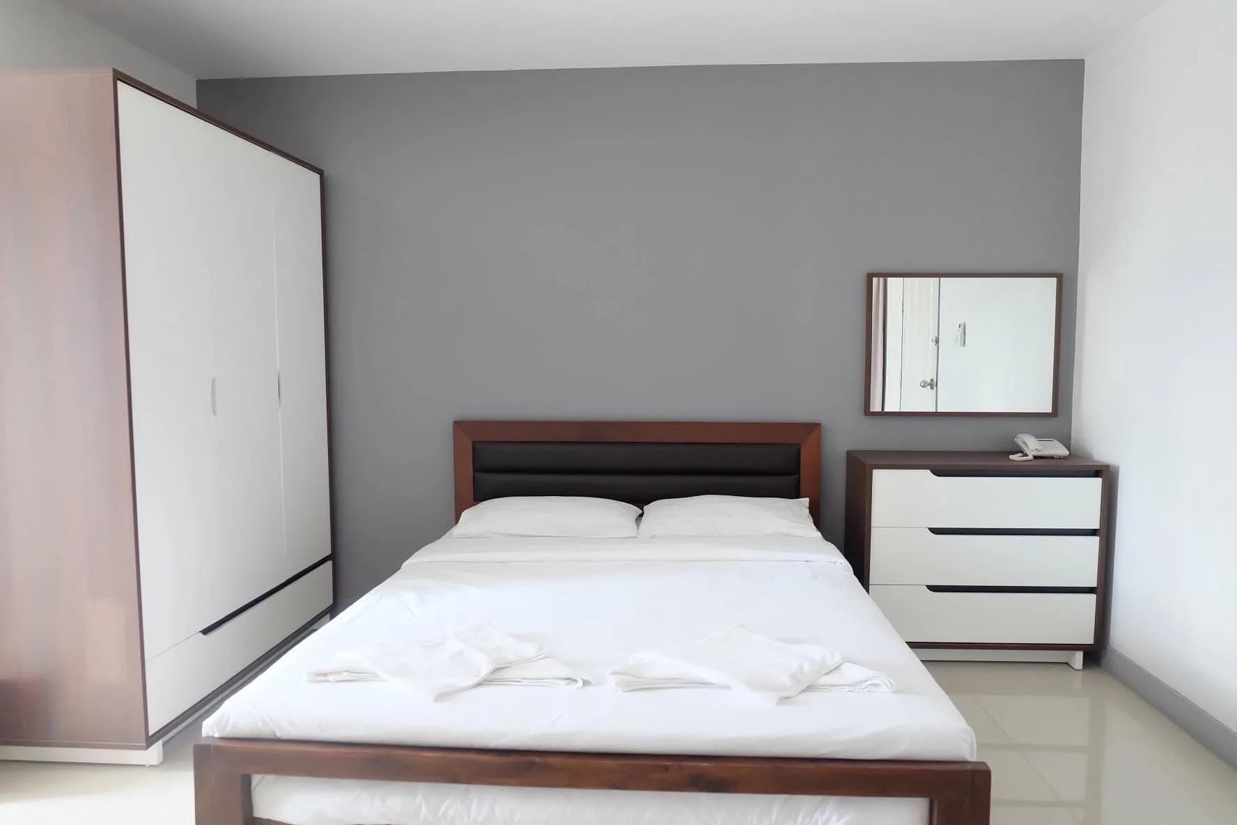 Subkamon Apartment، Pa Tan: غرف شهرية مفروشة قرب مستشفى Lanna صورة 1