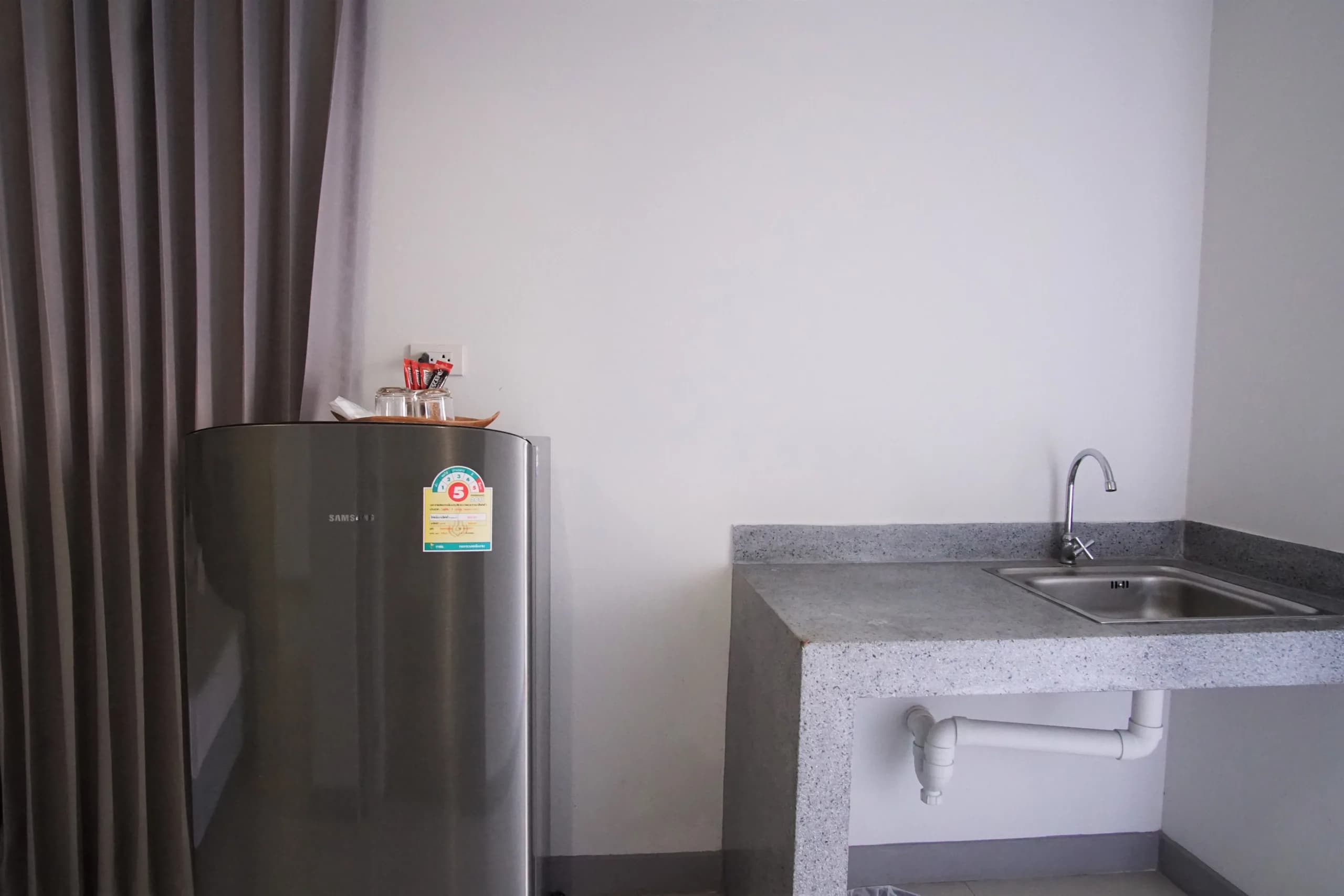 Subkamon Apartment، Pa Tan: غرف شهرية مفروشة قرب مستشفى Lanna صورة 7